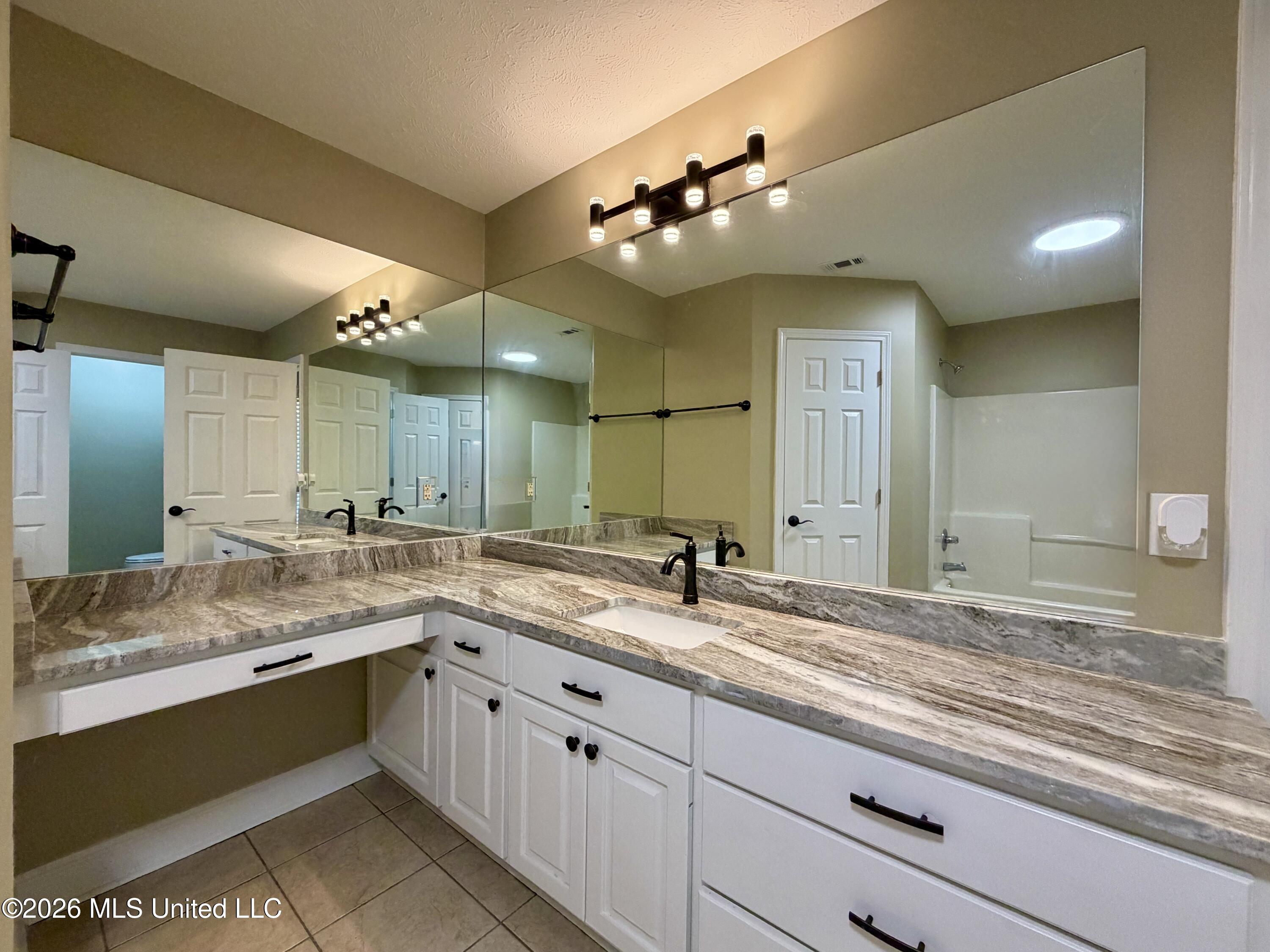 1245 John Warren Road Property Photo 25