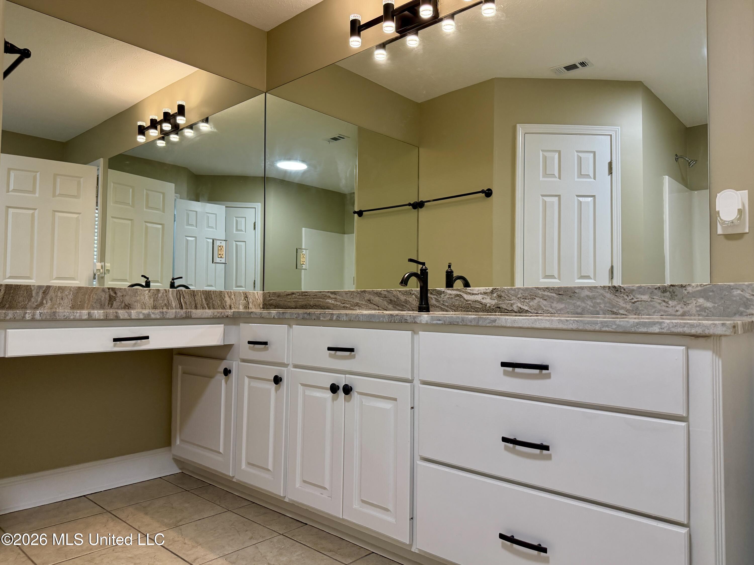 1245 John Warren Road Property Photo 26