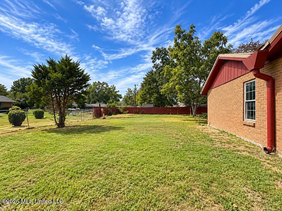 918 Linbar Street Property Photo 10