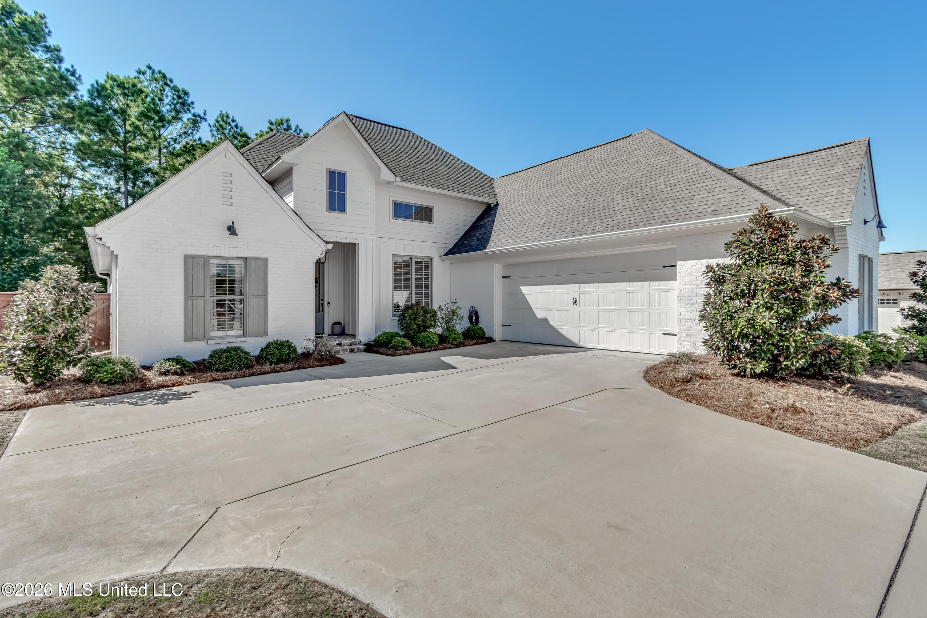 113 Long Leaf Way Property Photo 2