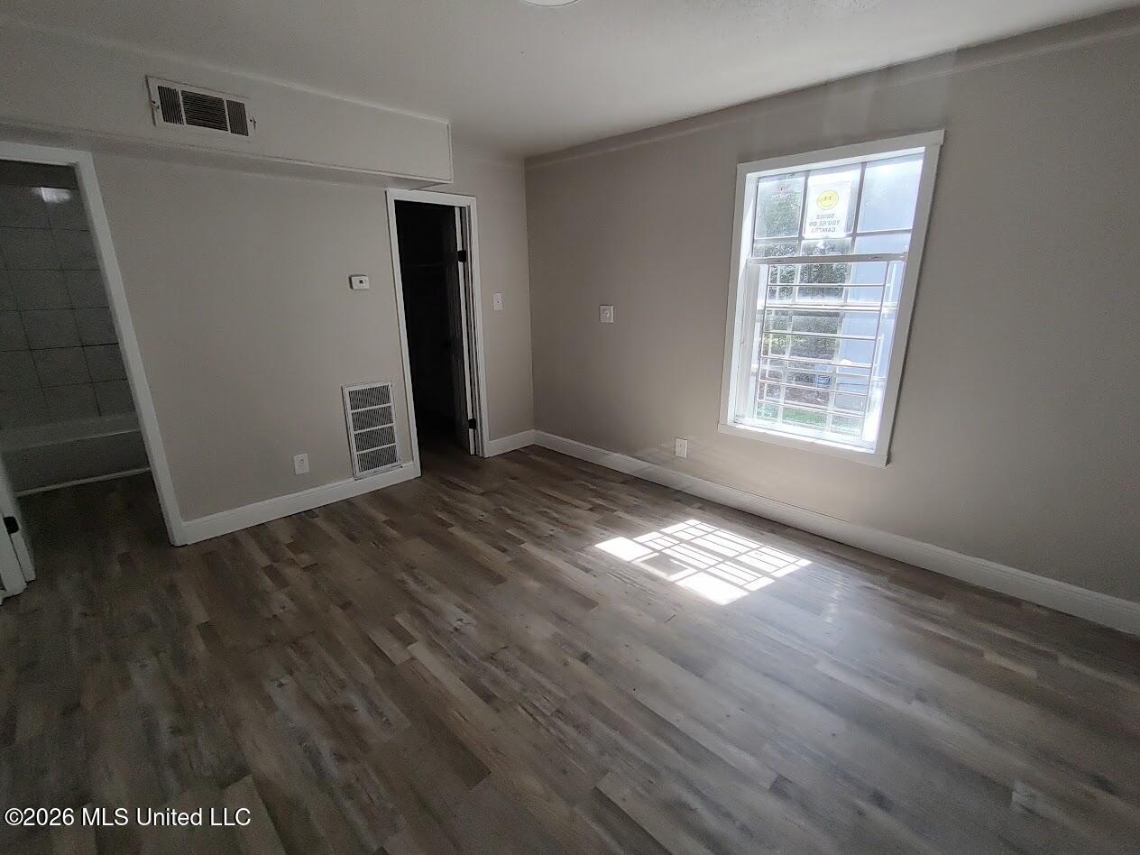 6418 Walnut Street Property Photo 5