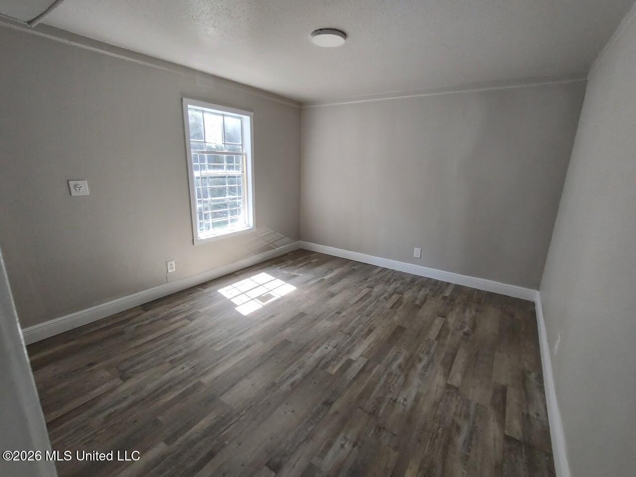 6418 Walnut Street Property Photo 6