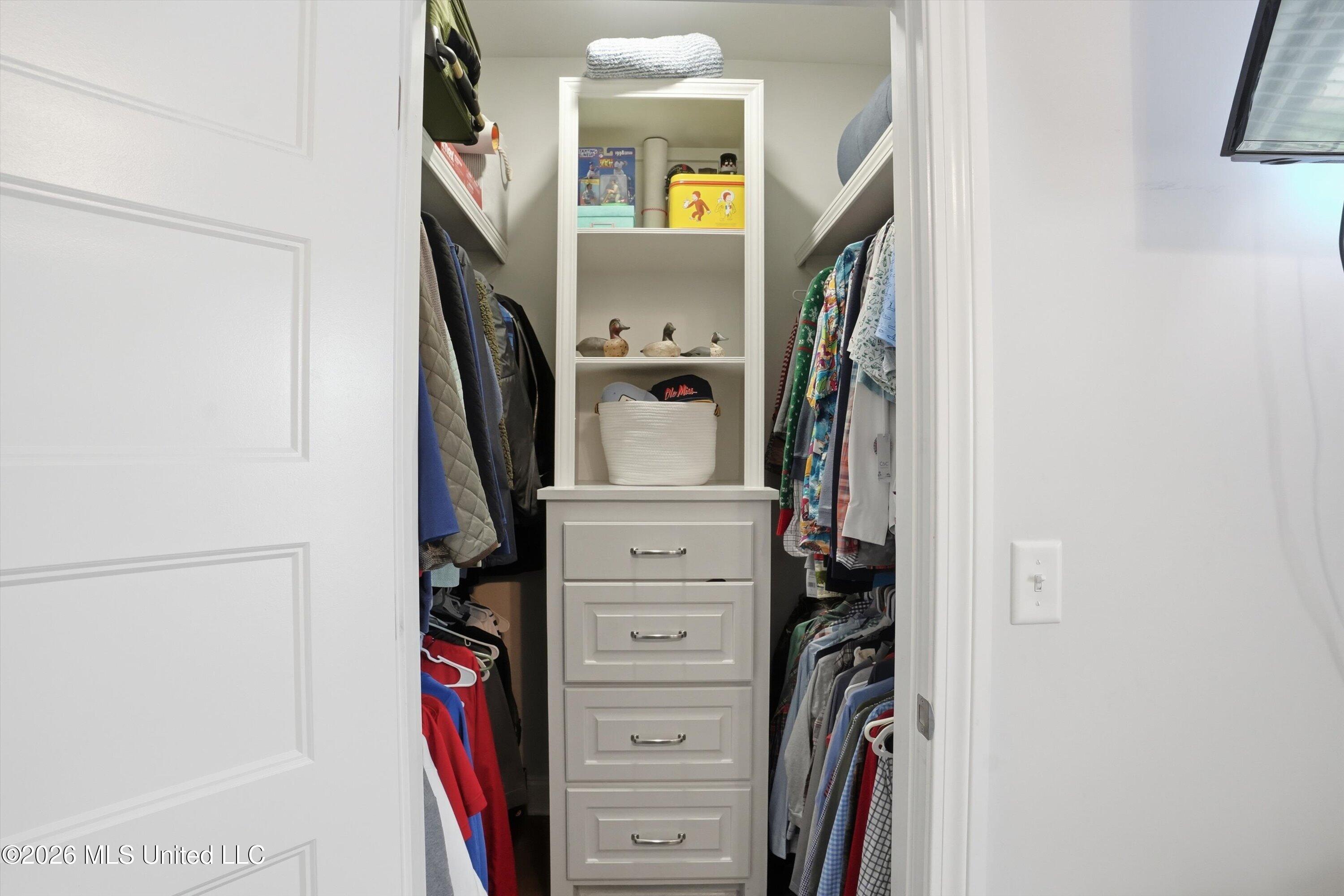 512 Carrington Drive Property Photo 18