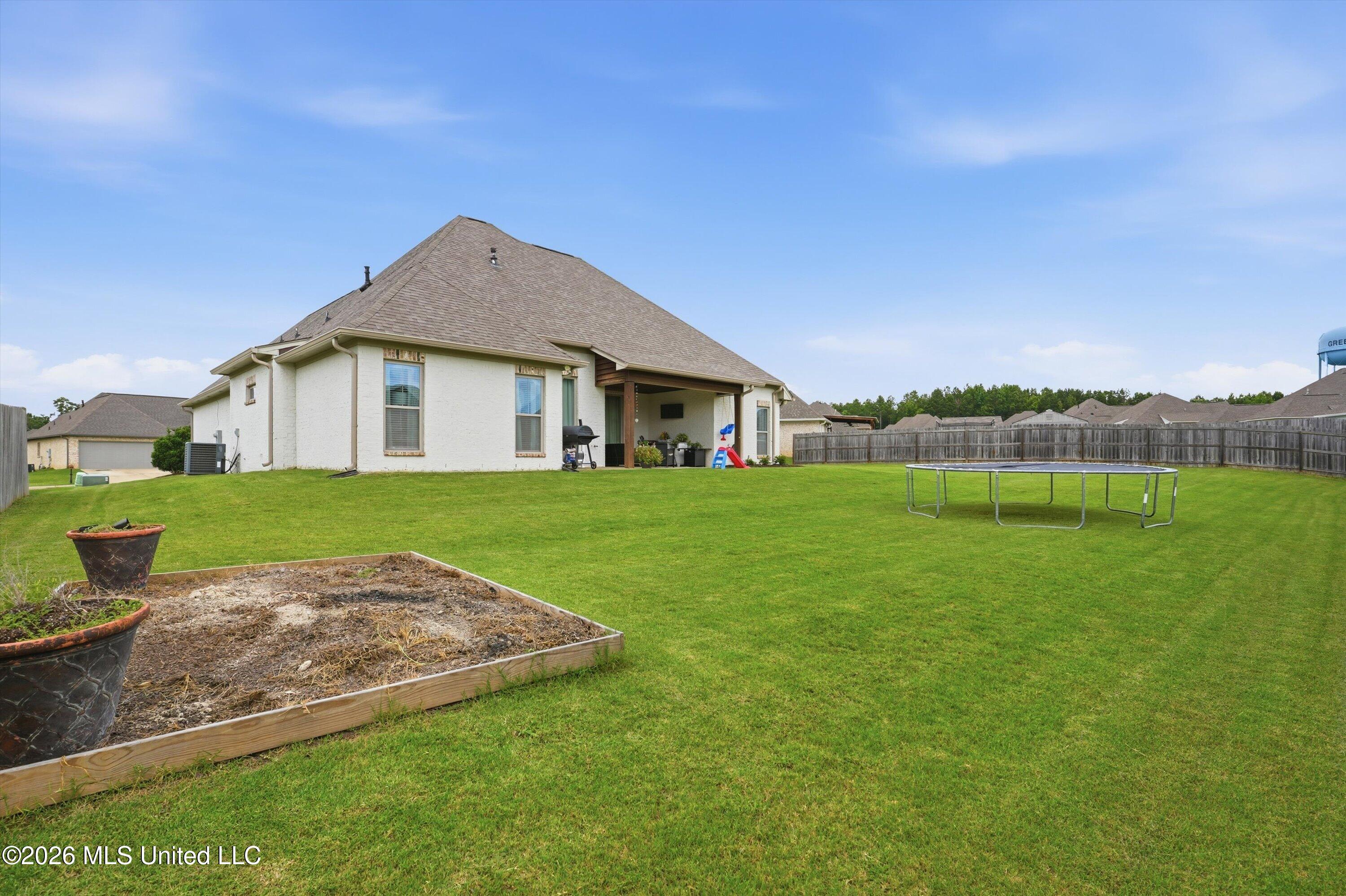 512 Carrington Drive Property Photo 29