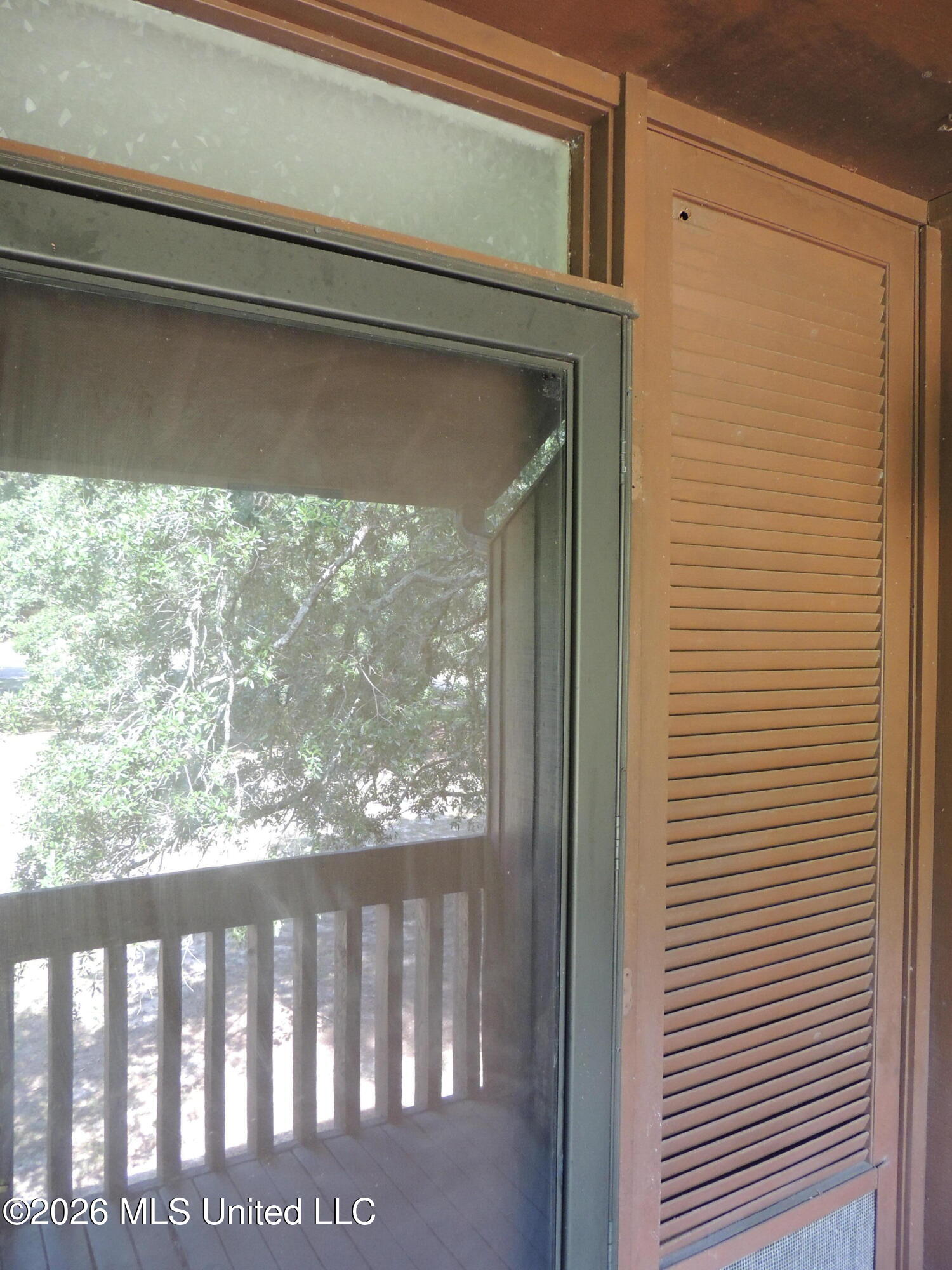 225 Lakeside Villa Property Photo 2
