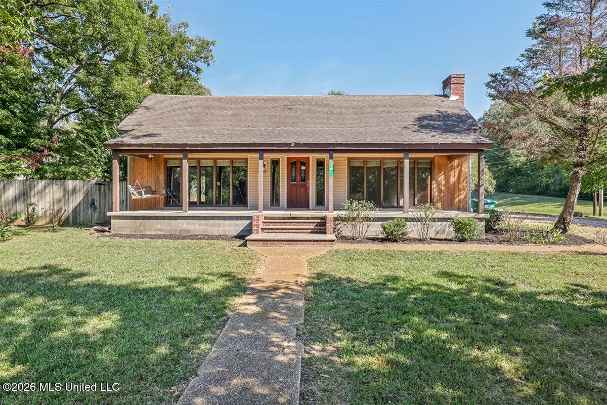10 W Railroad Avenue Property Photo 1