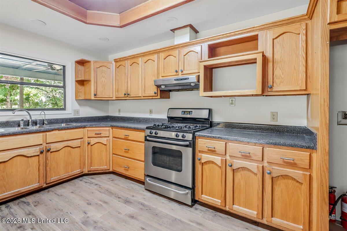 10 W Railroad Avenue Property Photo 16