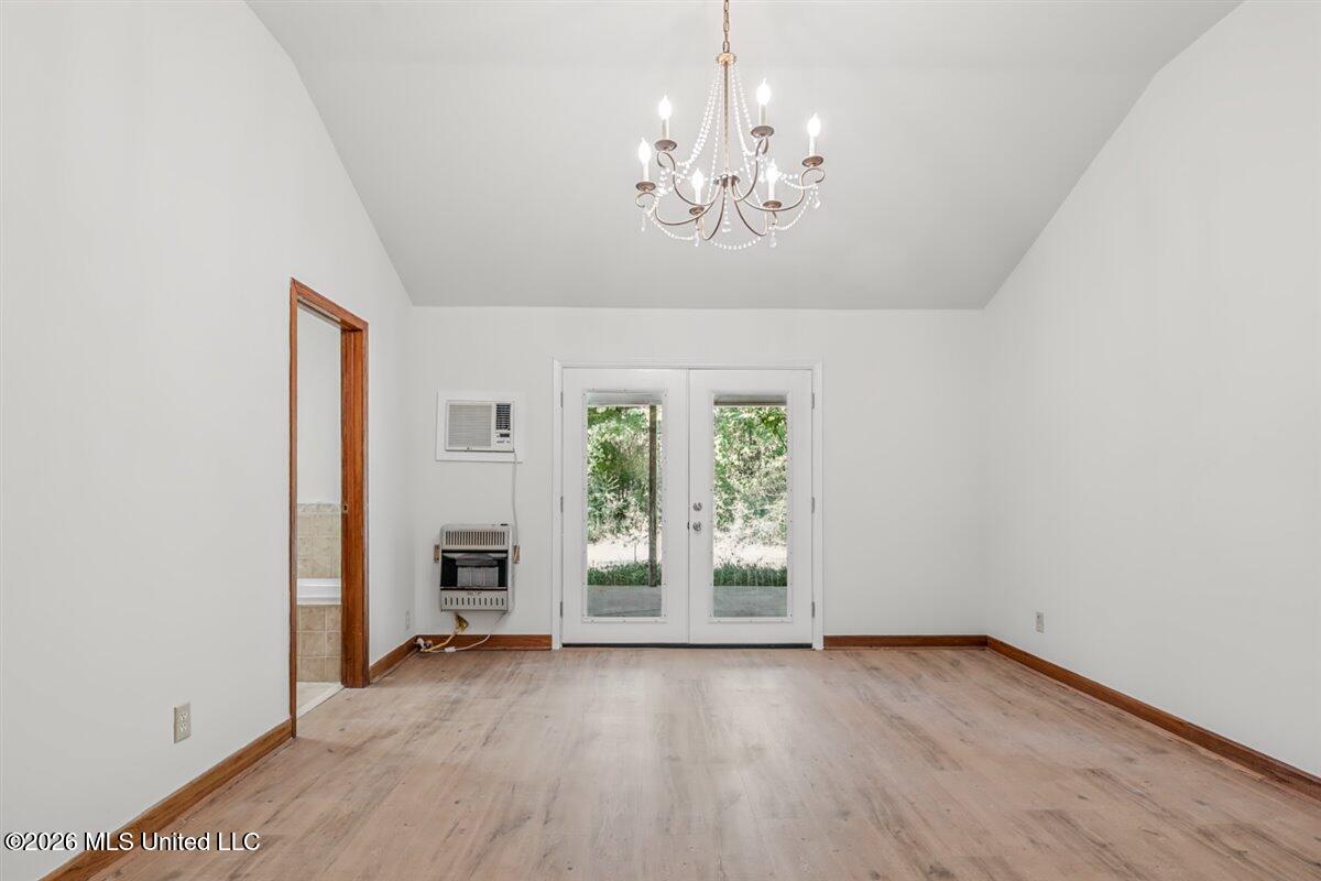 10 W Railroad Avenue Property Photo 20