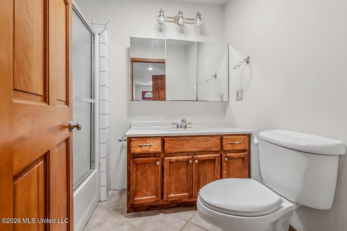 10 W Railroad Avenue Property Photo 29
