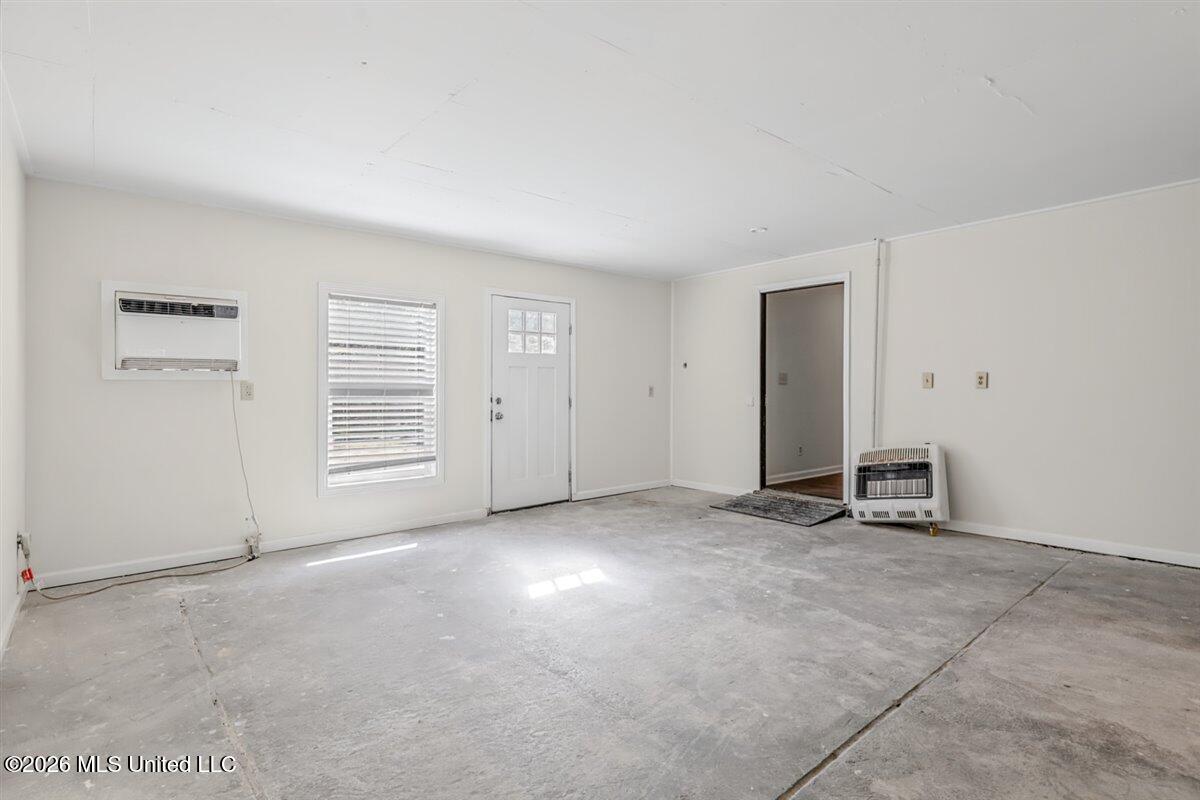 10 W Railroad Avenue Property Photo 31