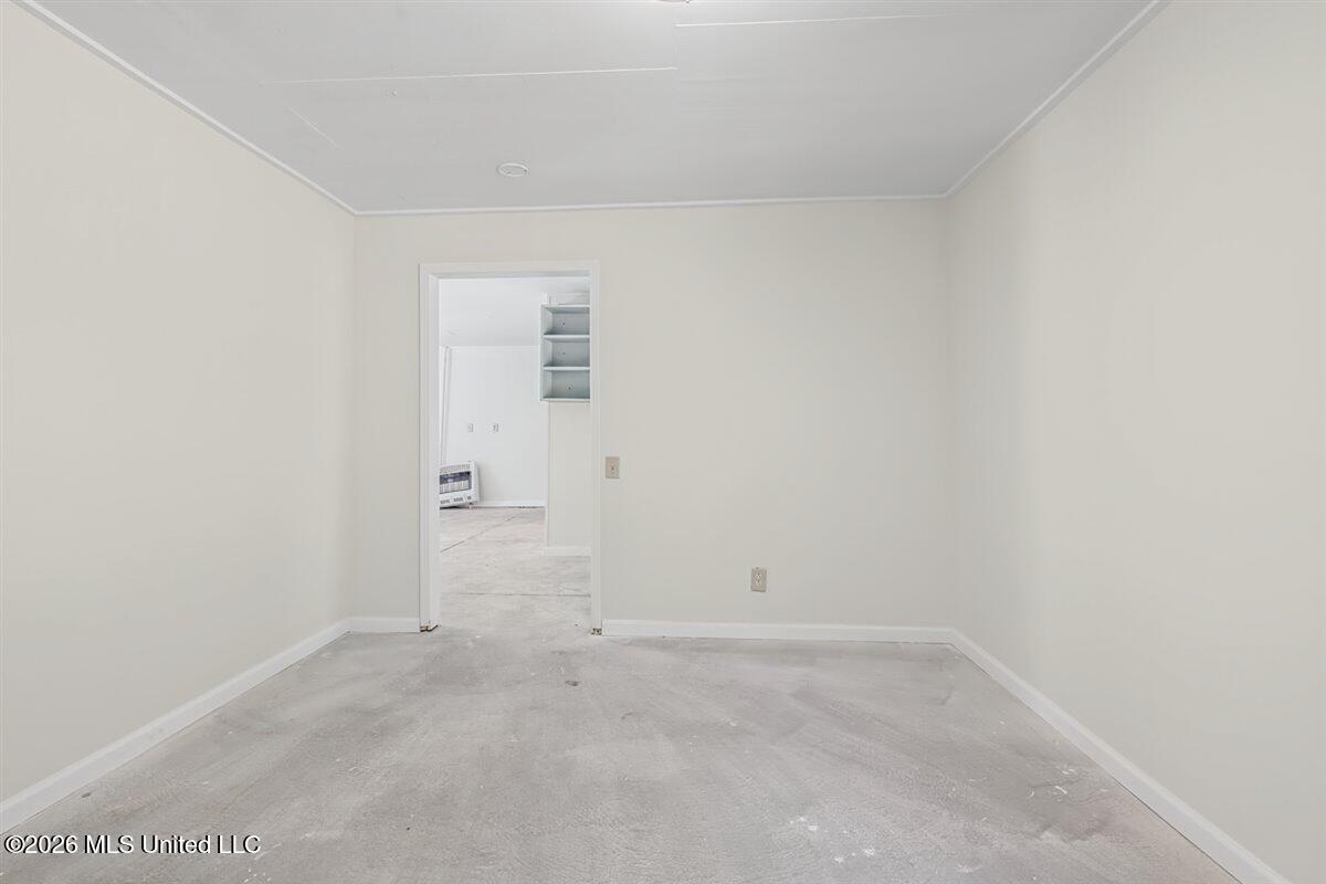 10 W Railroad Avenue Property Photo 38