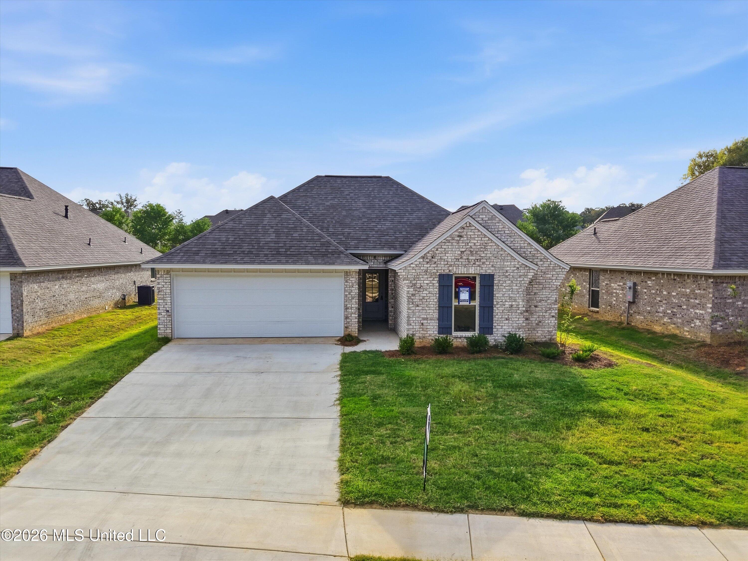 531 Stone Brook Place Property Photo 1