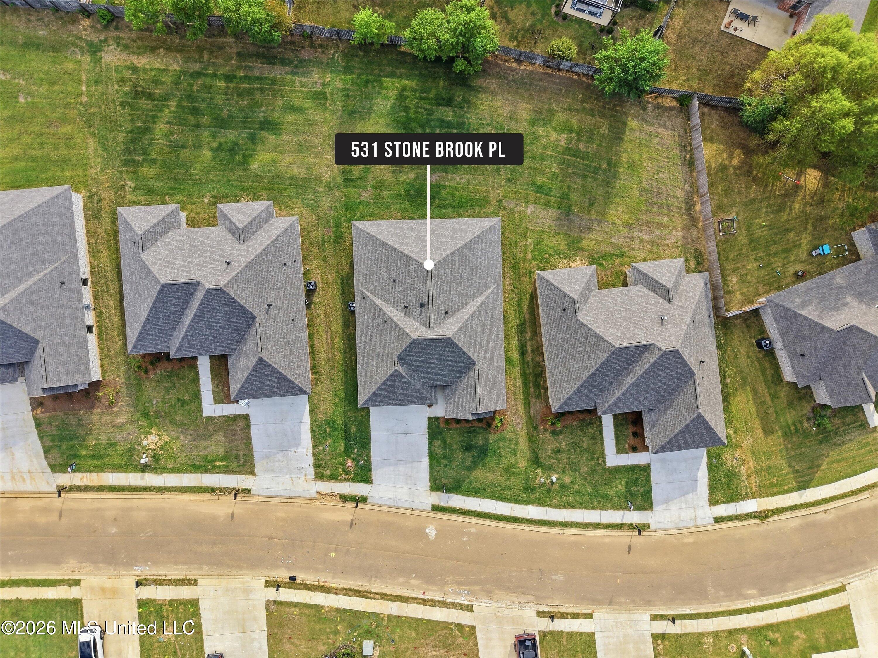 531 Stone Brook Place Property Photo 15