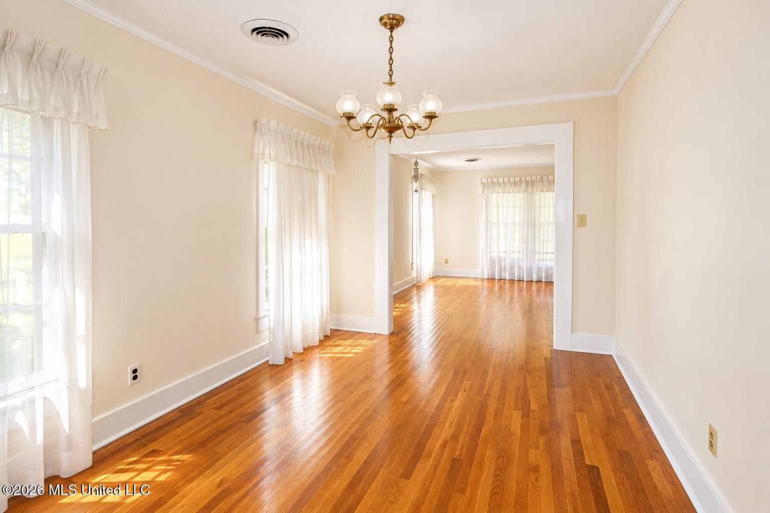 1316 Calhoun Property Photo 14