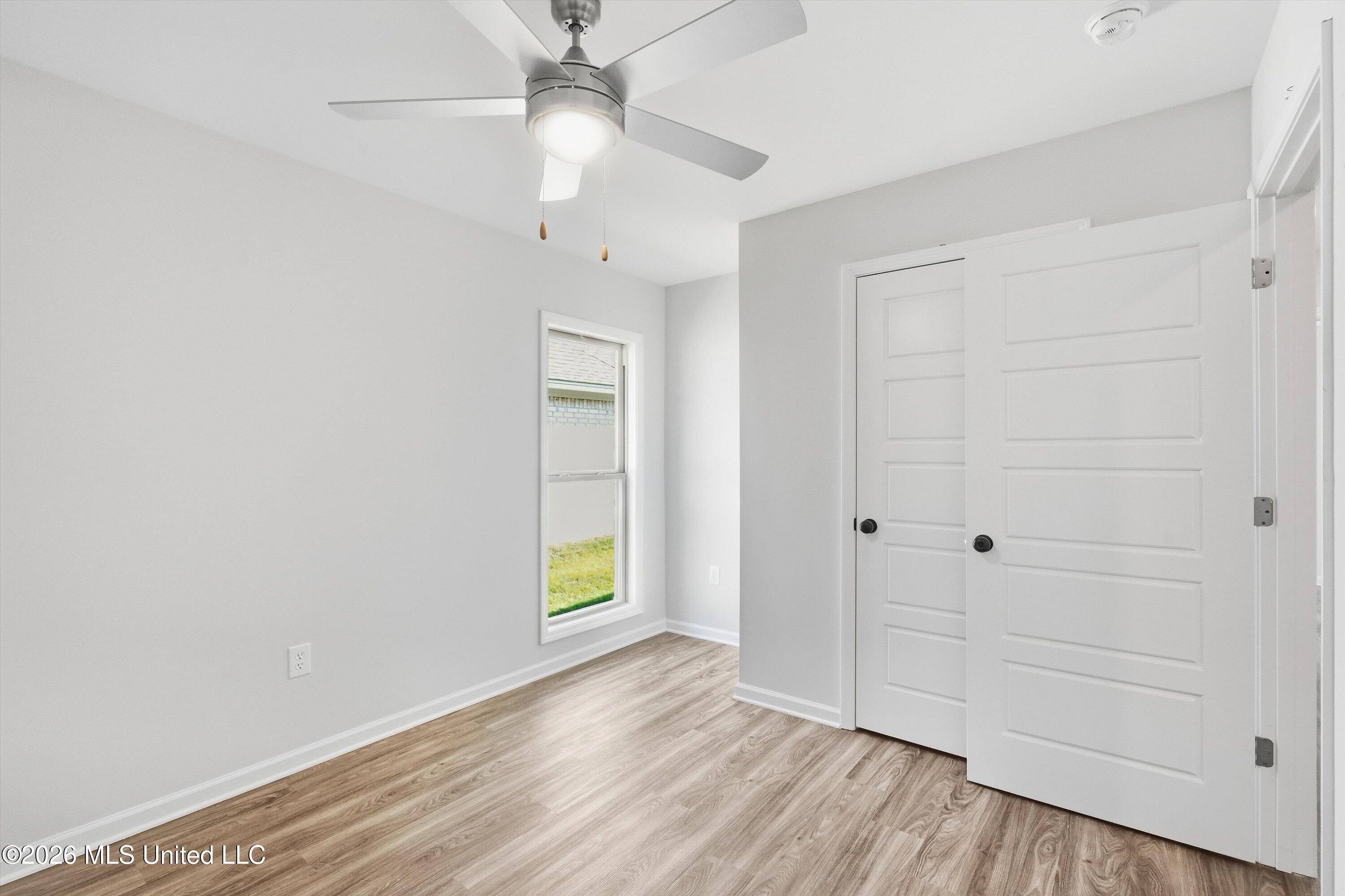 533 Stone Brook Place Property Photo 11