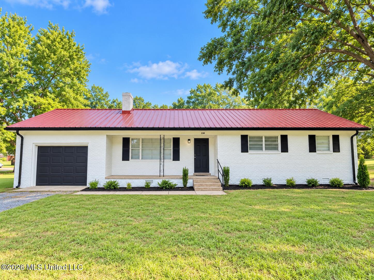 236 Brownsferry Road Property Photo 1