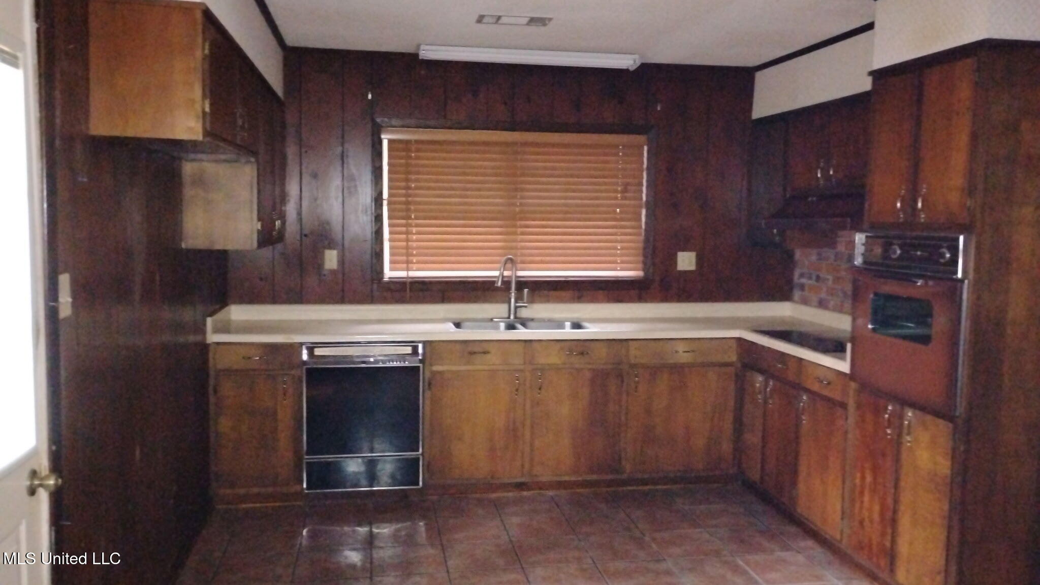 108 Aubrey Aden Road Property Photo 3