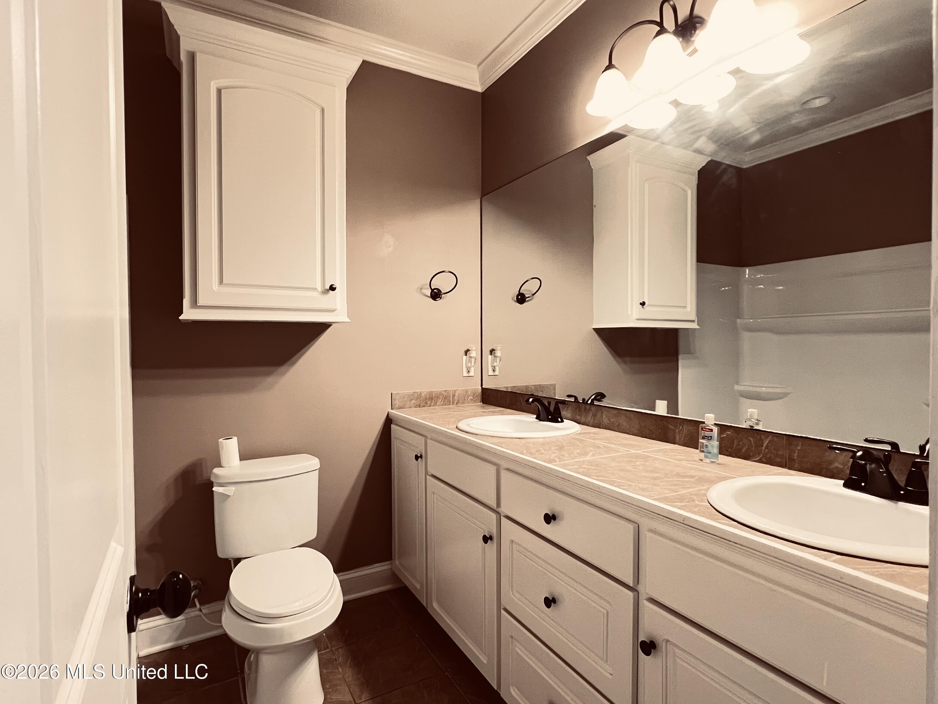 1012 Trinity Drive Property Photo 24