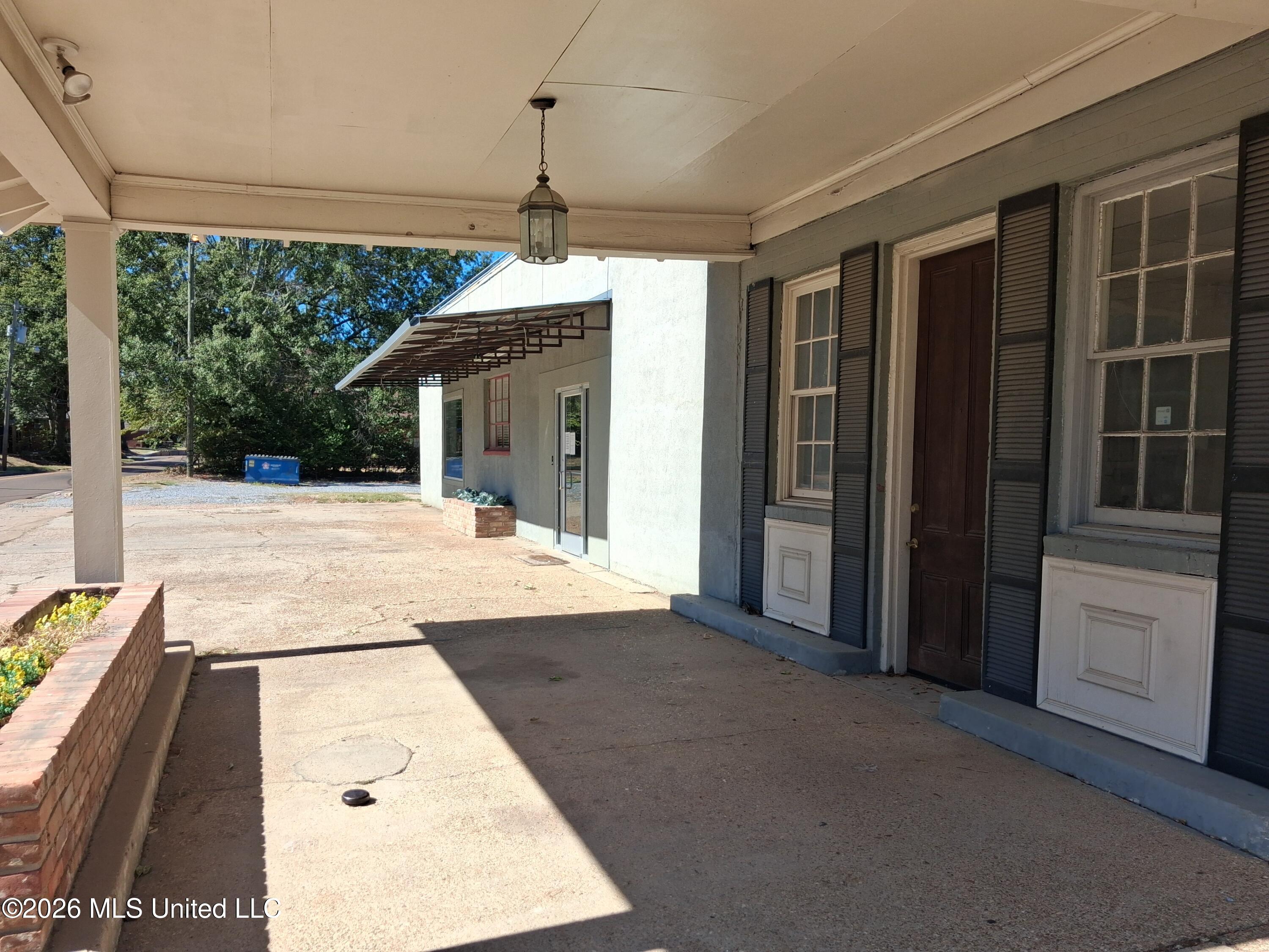 315 Main Street Property Photo 13