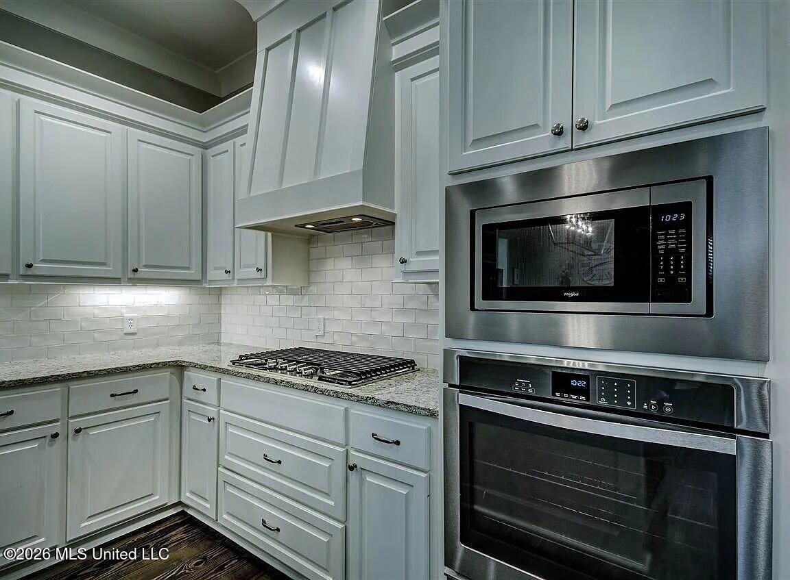 170 Stone Creek Drive Property Photo 12