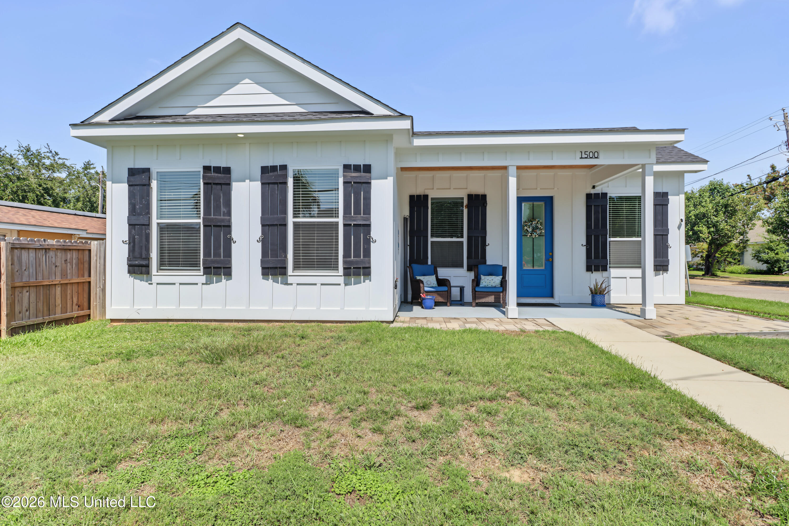 1500 2nd Street Property Photo 2