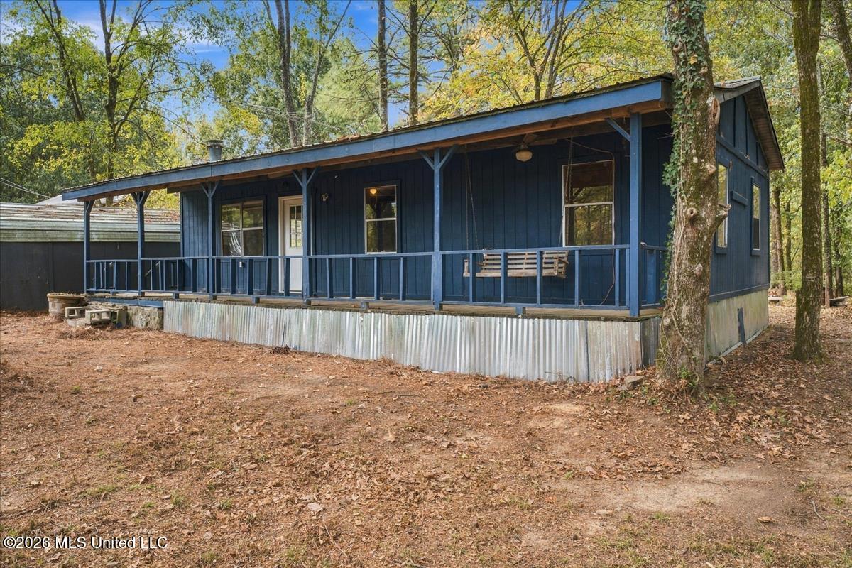 512 Oakview Property Photo 1