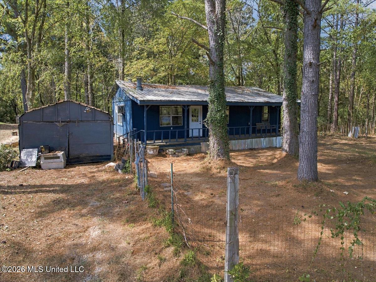 512 Oakview Property Photo 13