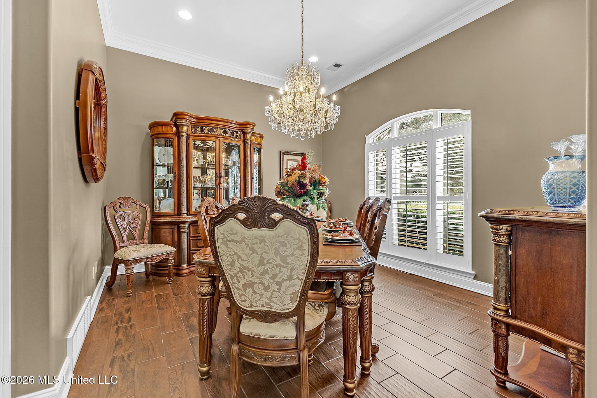 12520 Whispering Pines Drive Property Photo 6