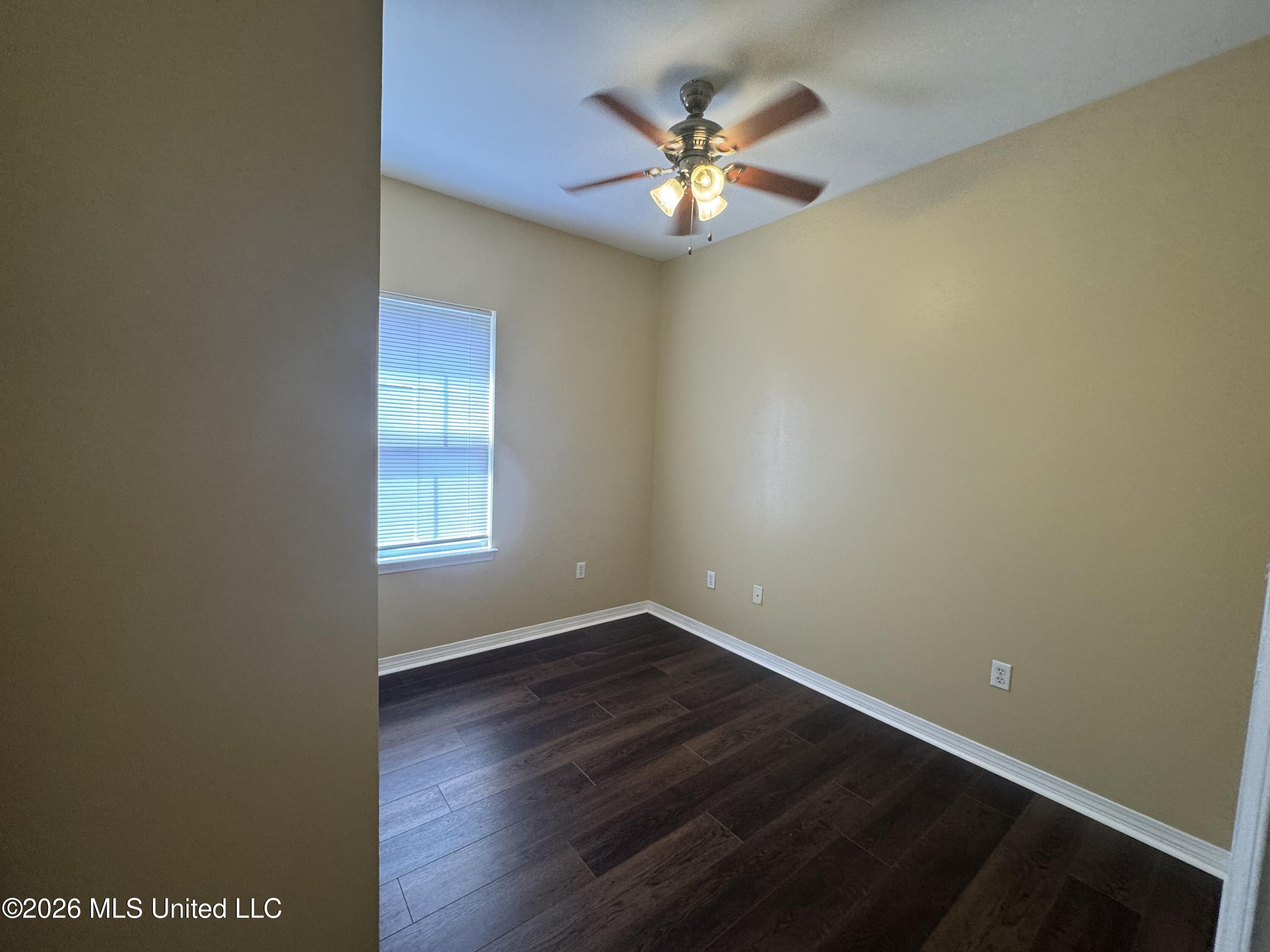 112 Earle Taylor Lane Property Photo 6