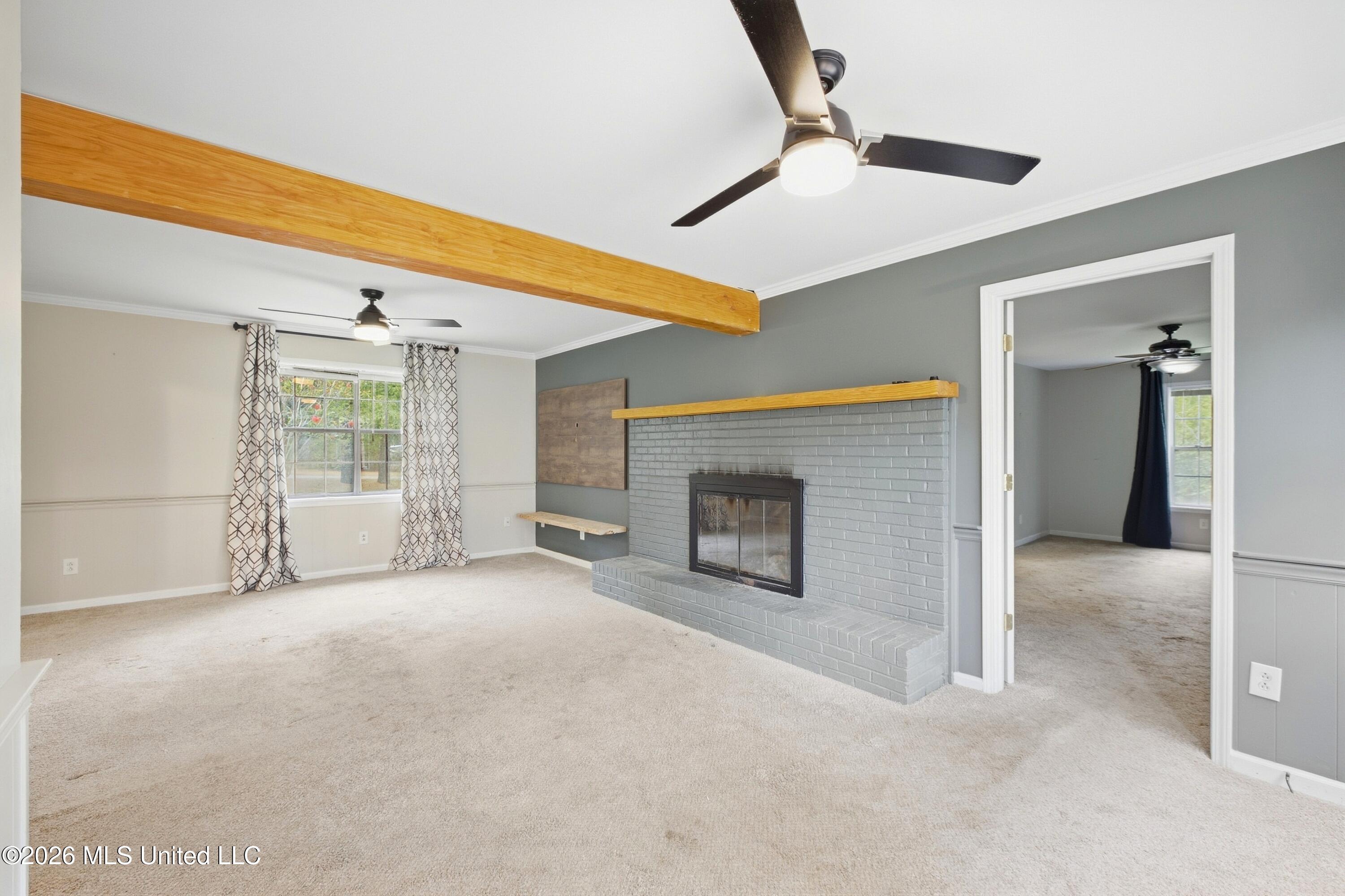 120 Oakwood Drive Property Photo 8