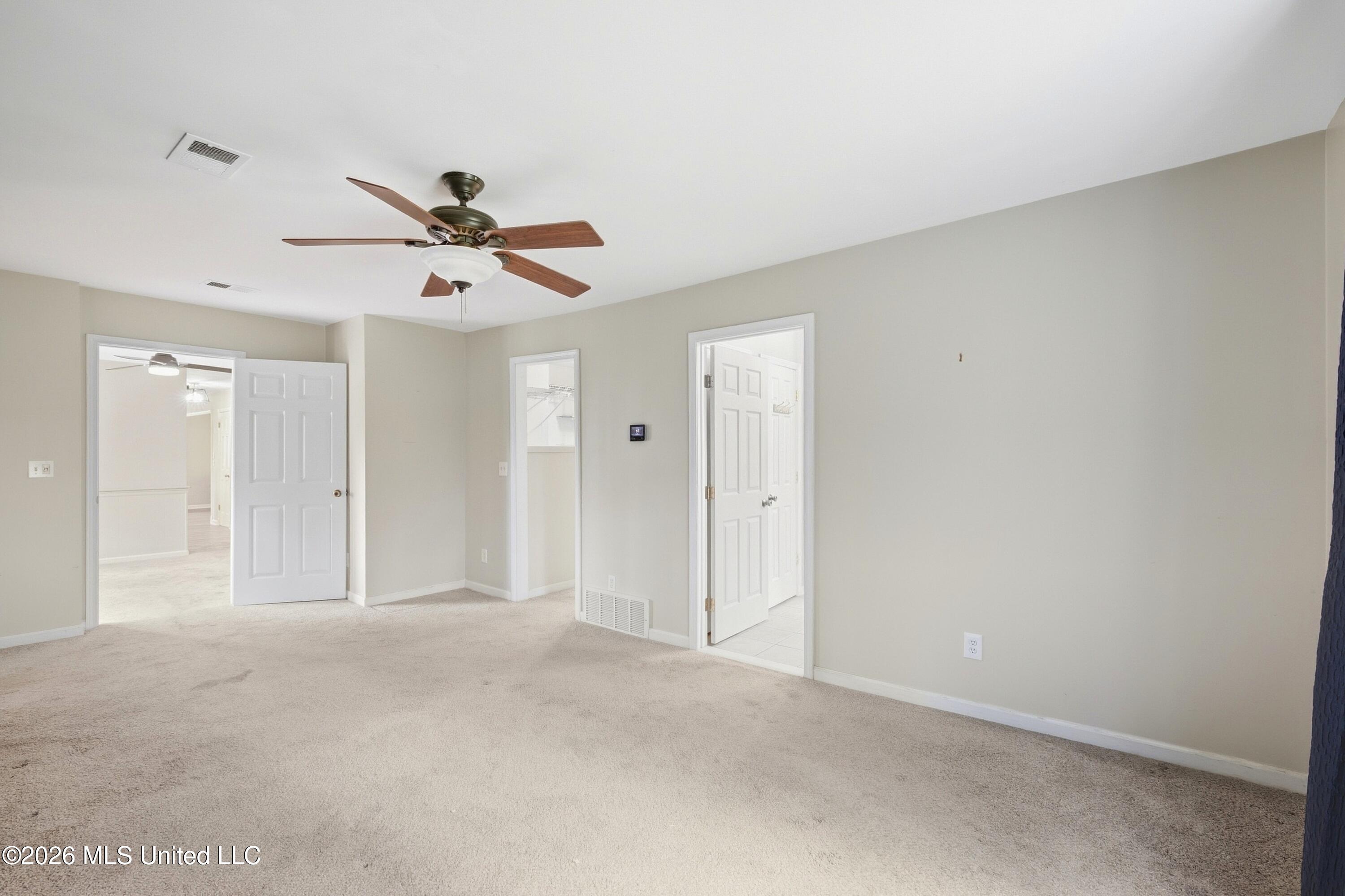 120 Oakwood Drive Property Photo 25