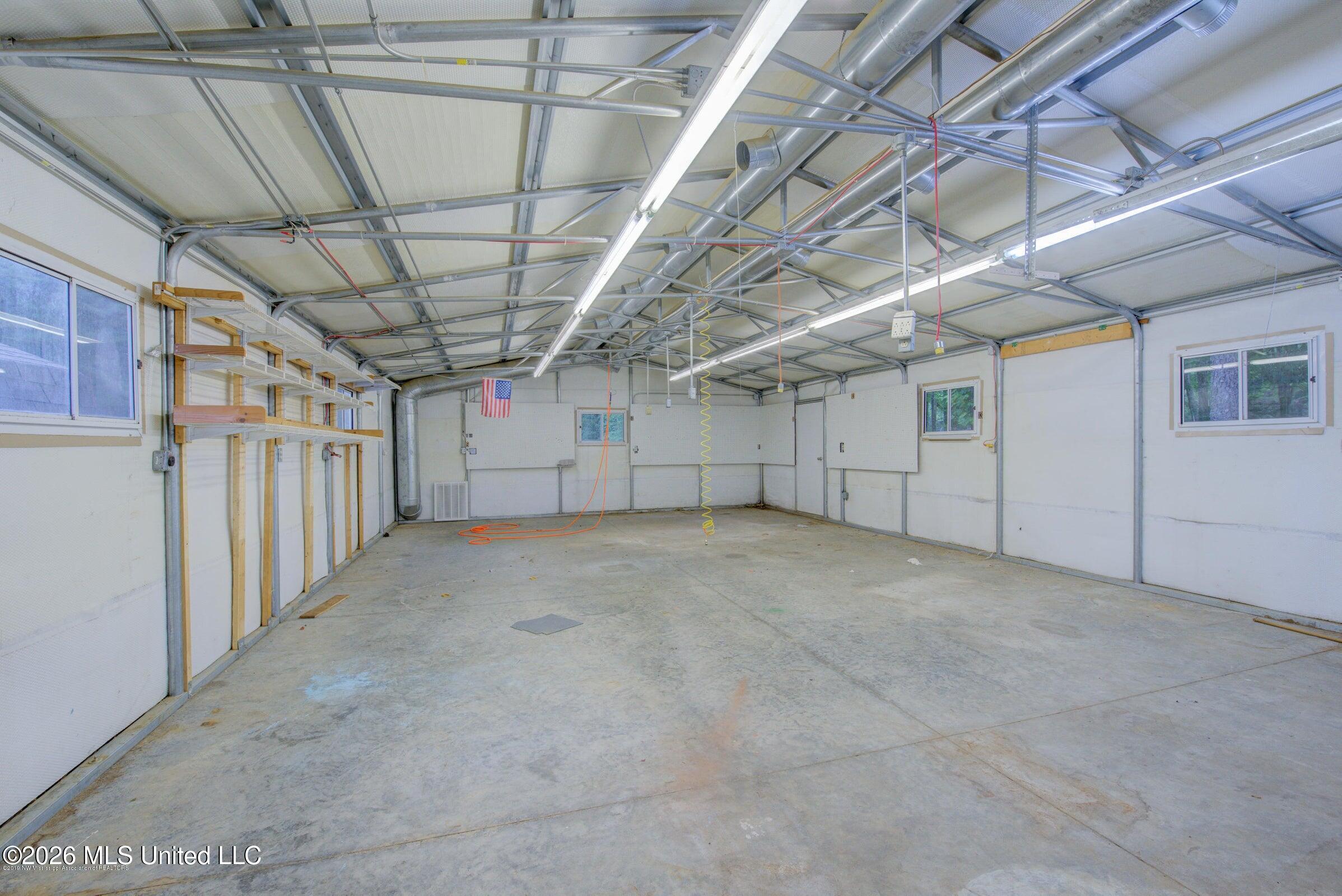 120 Oakwood Drive Property Photo 43