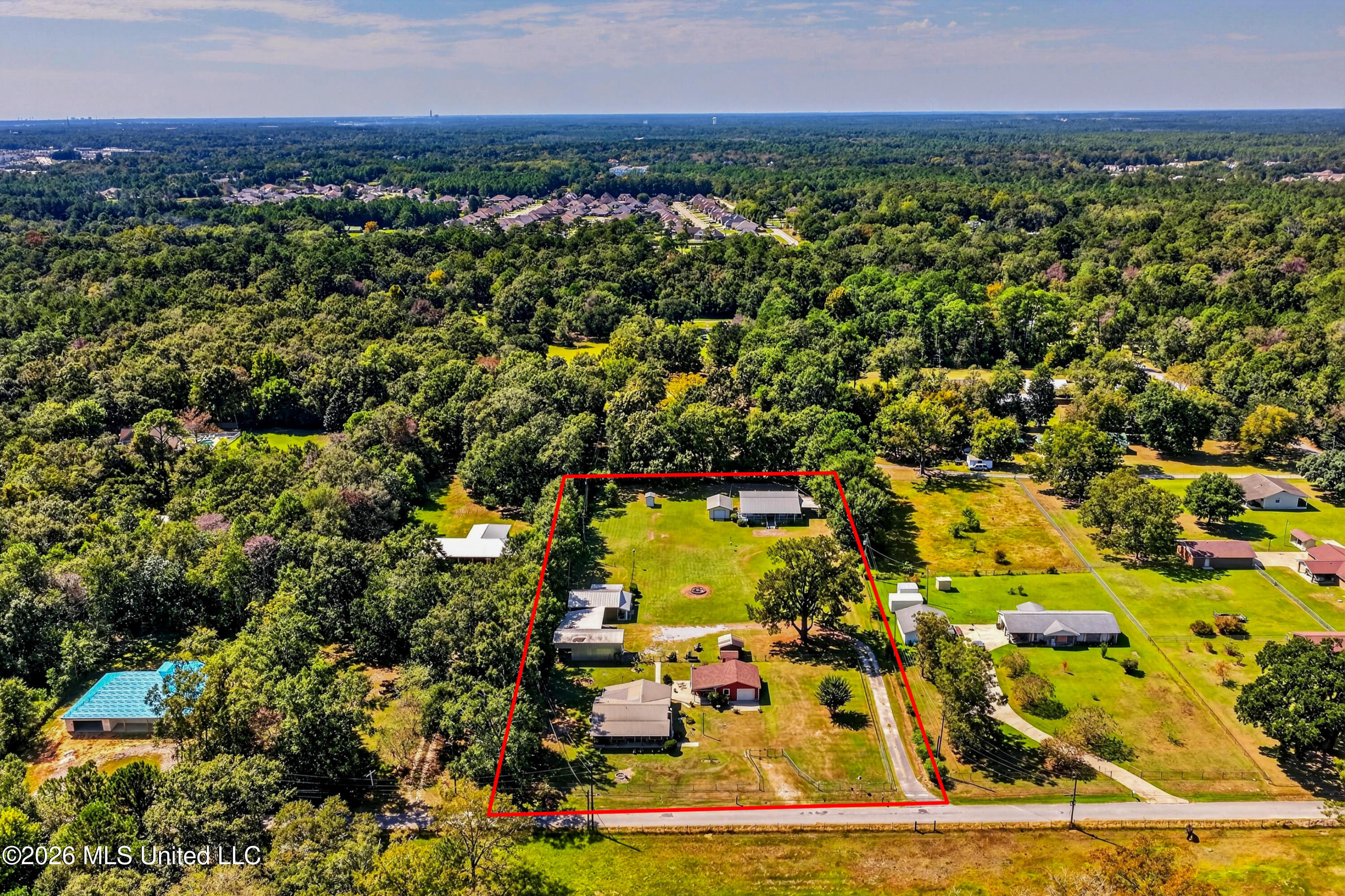 15817 Peapatch Road Property Photo 2