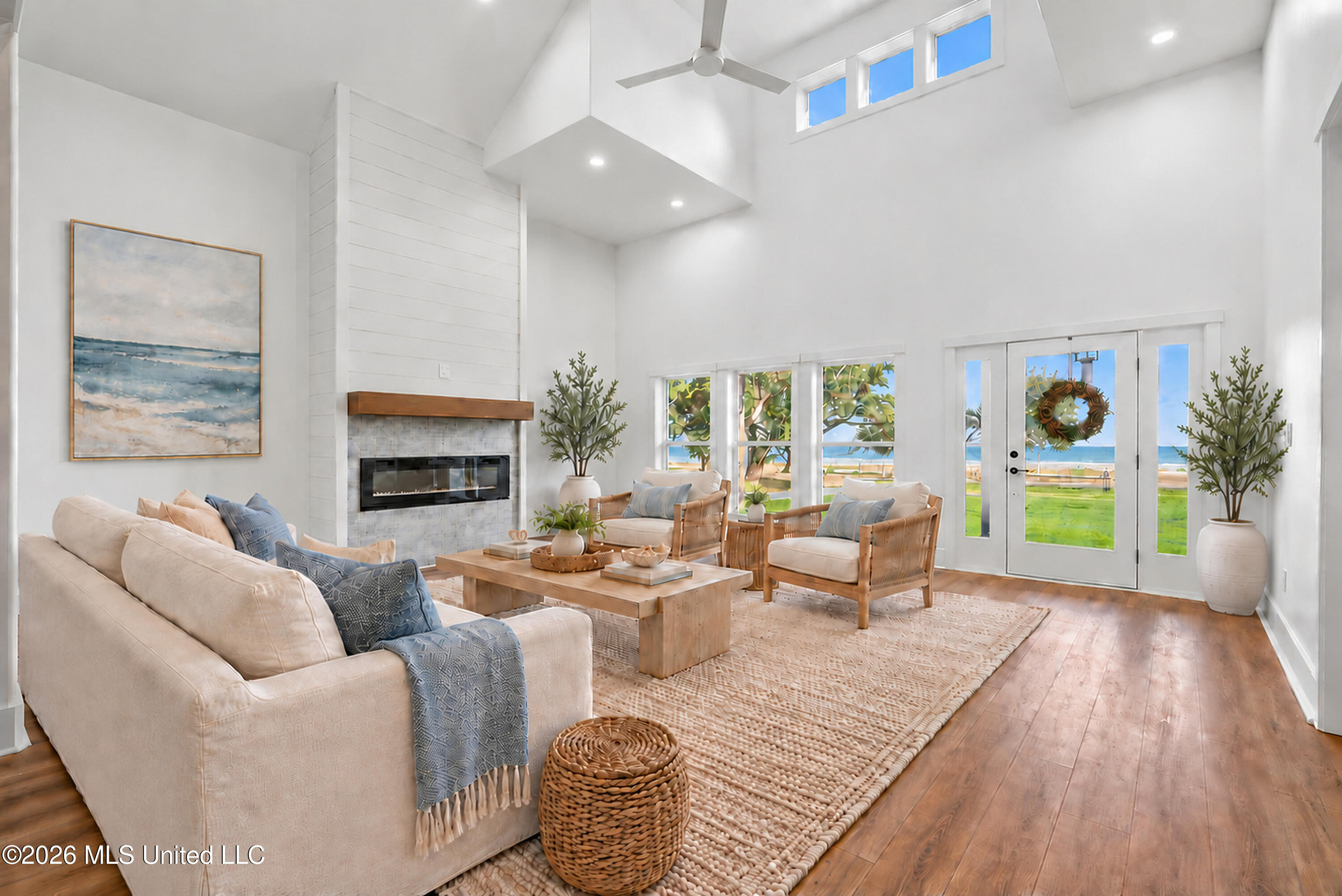 1416 E Beach Boulevard Property Photo 8