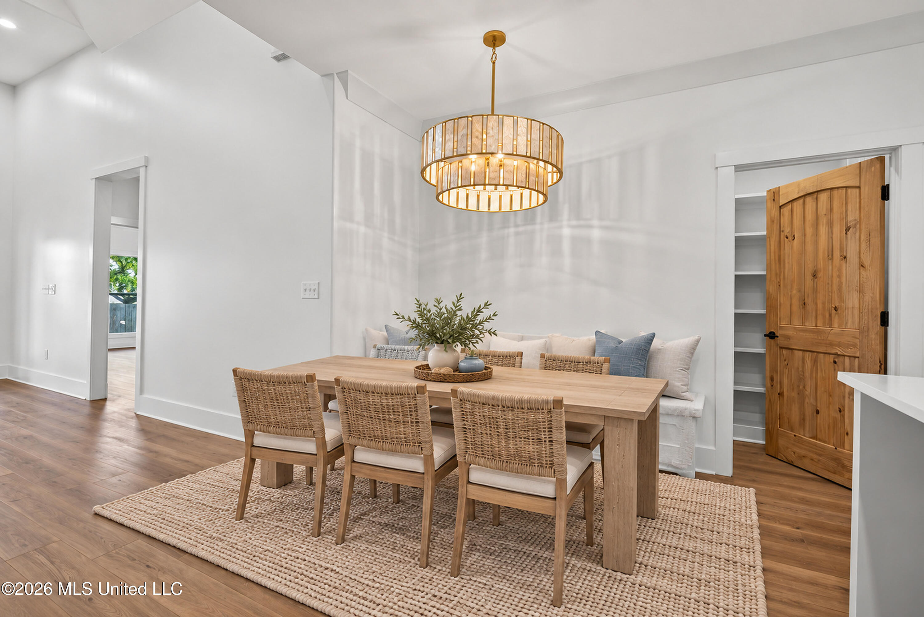 1416 E Beach Boulevard Property Photo 16