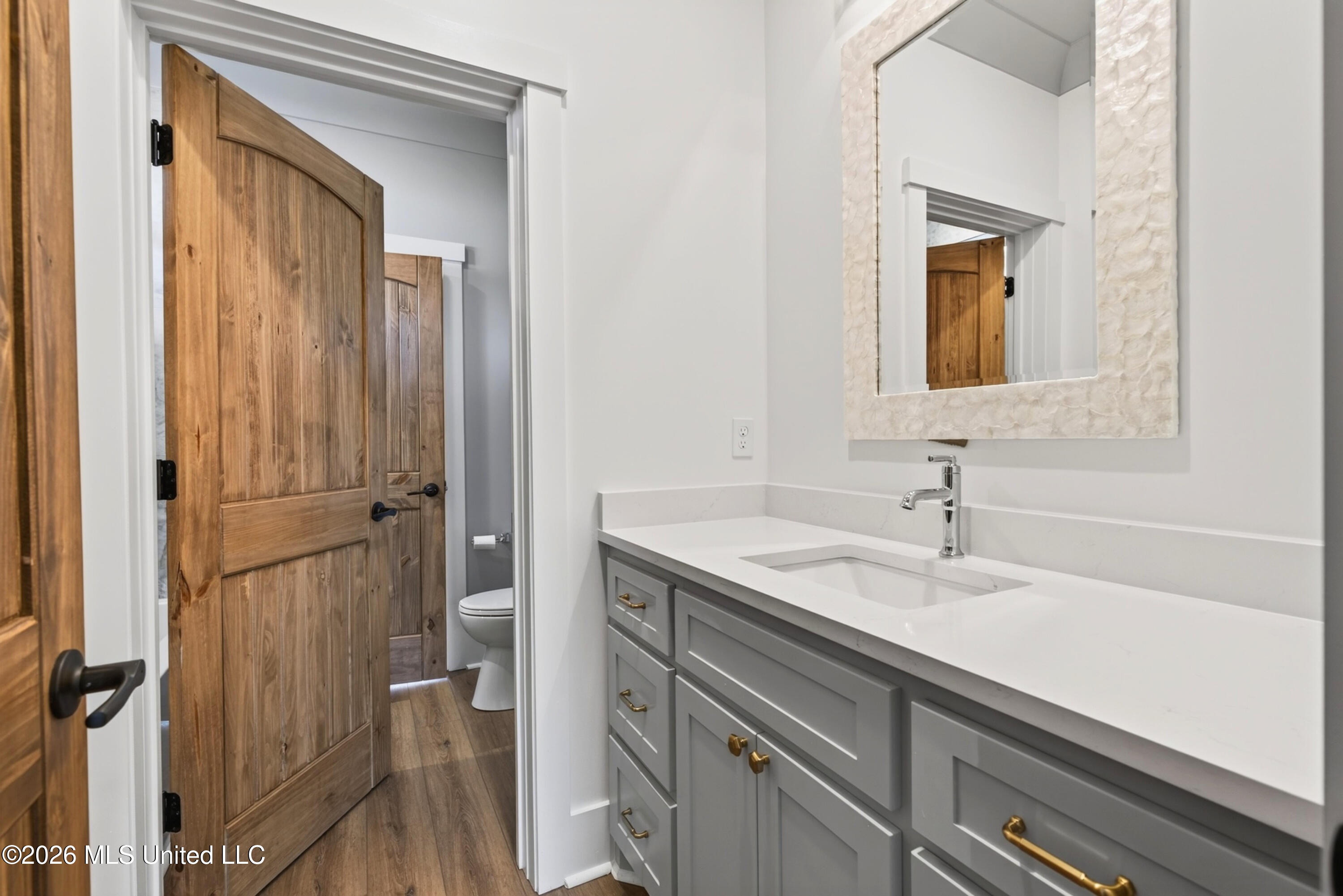 1416 E Beach Boulevard Property Photo 28