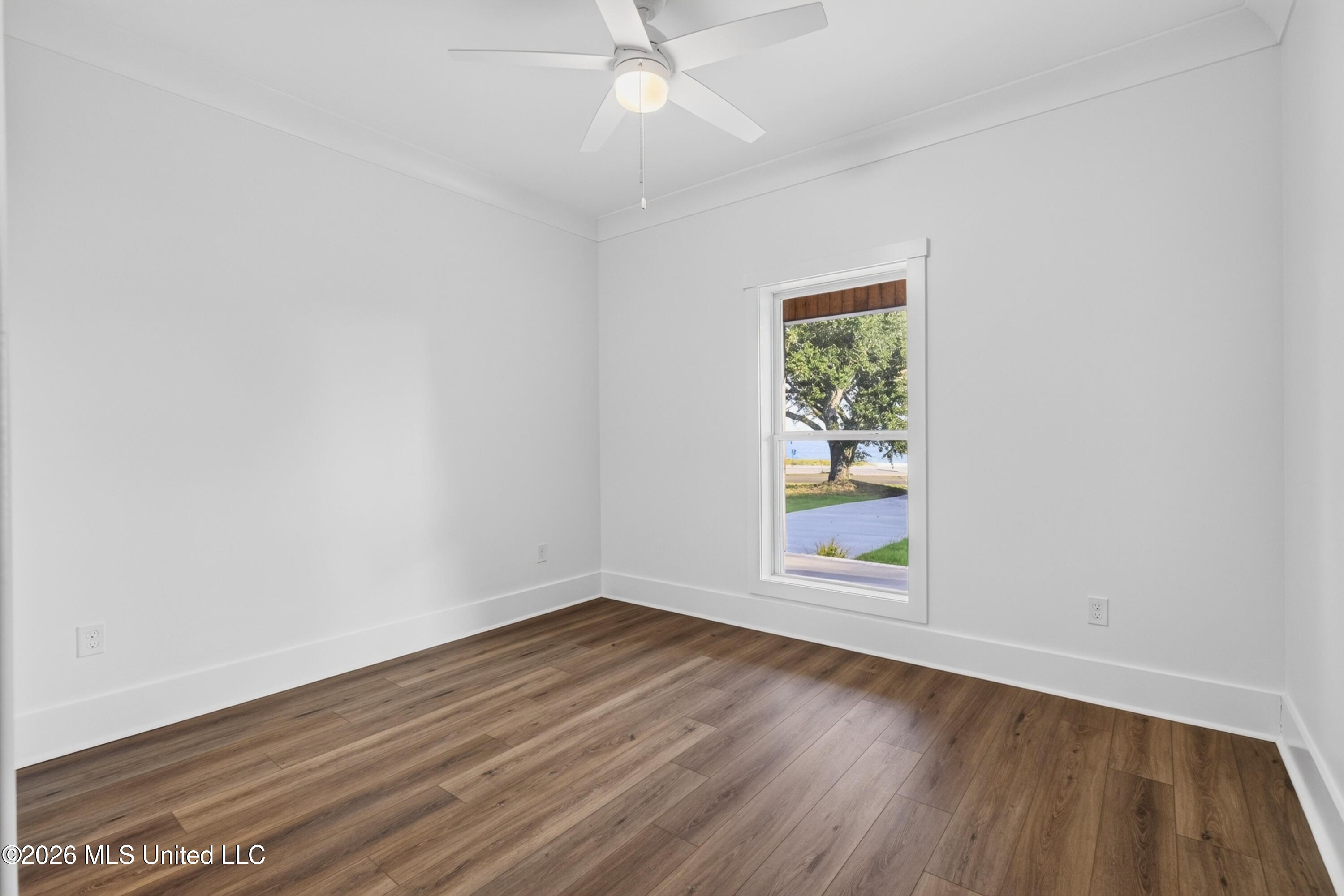 1416 E Beach Boulevard Property Photo 31