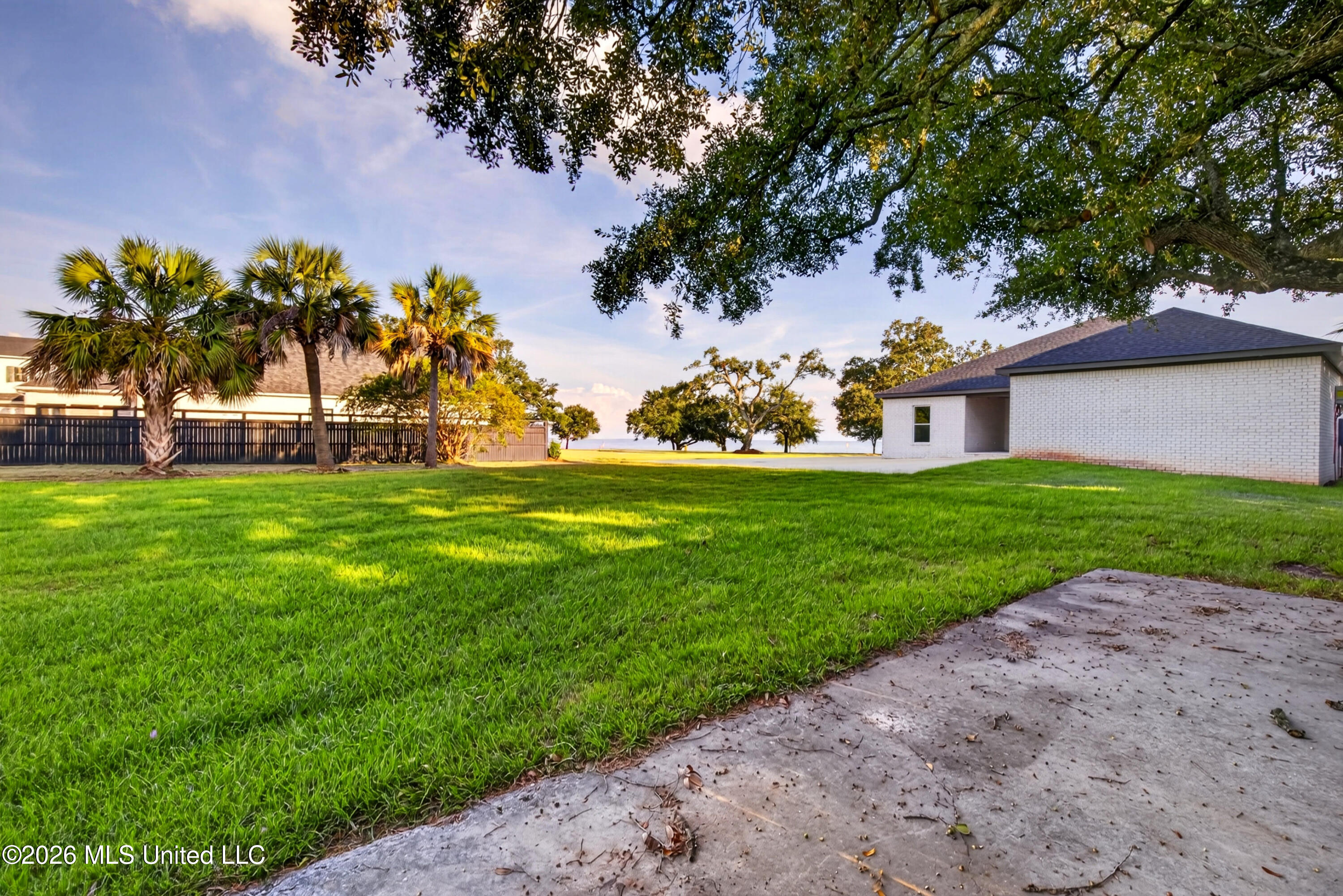 1416 E Beach Boulevard Property Photo 41