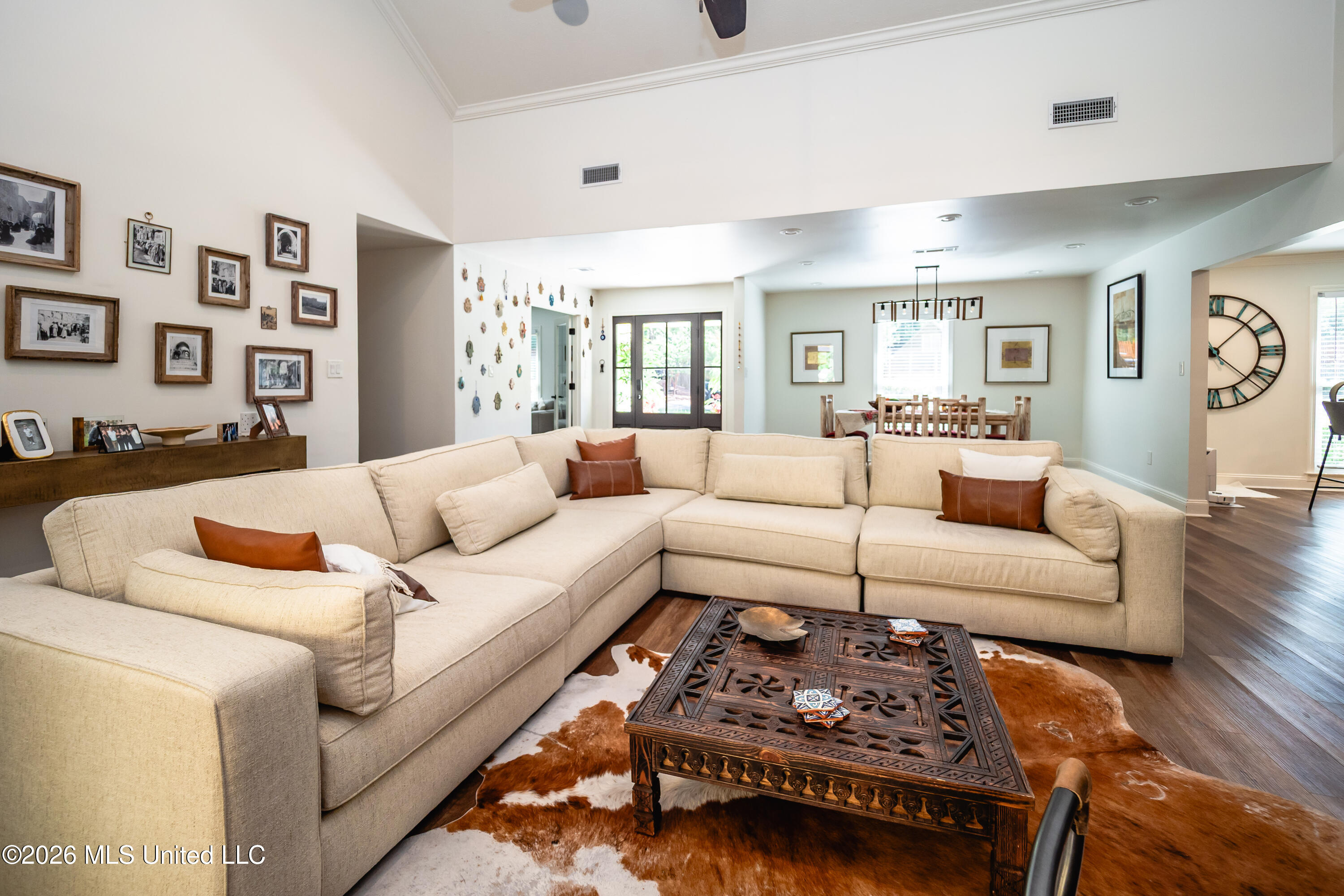 103 Carriage Lane Property Photo 6
