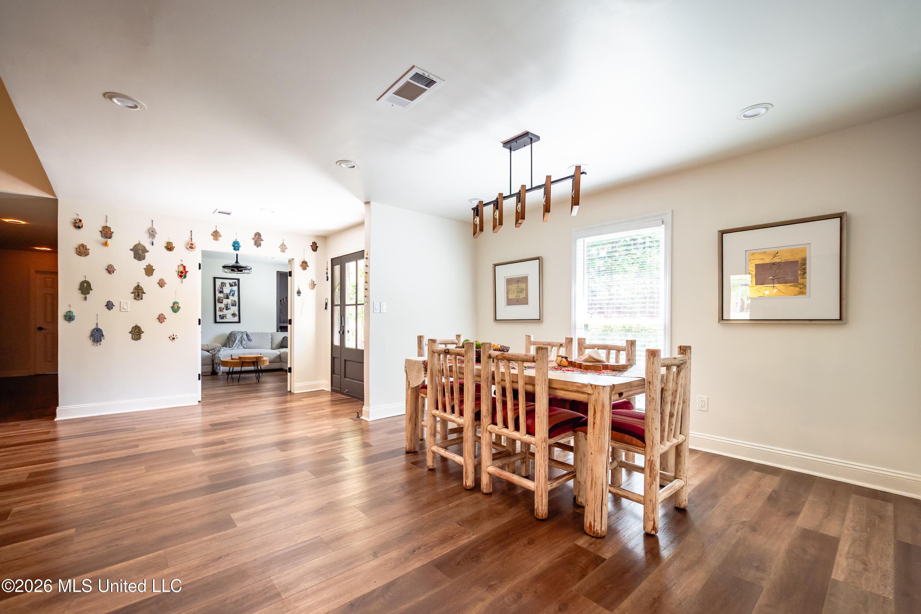 103 Carriage Lane Property Photo 10