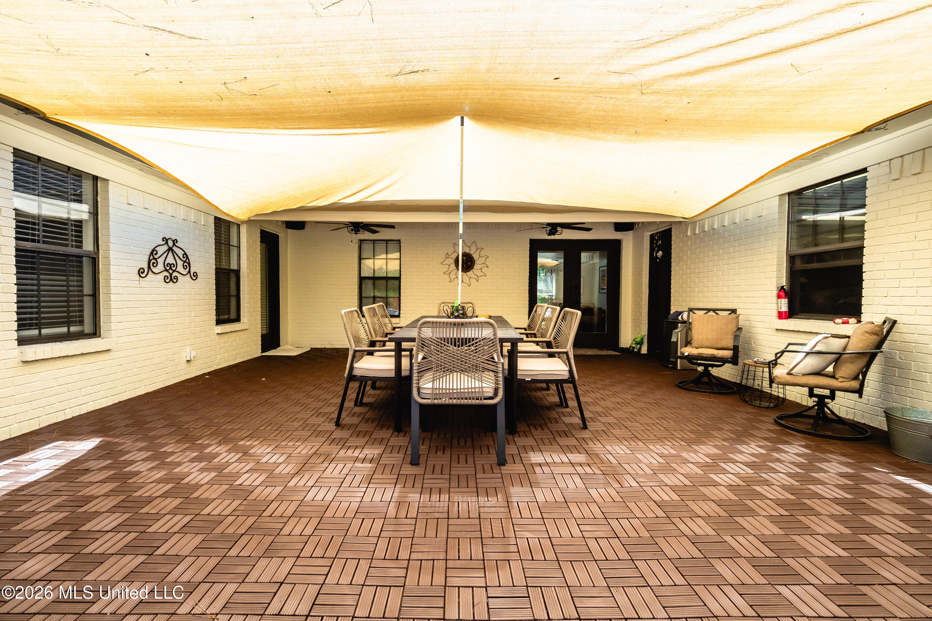 103 Carriage Lane Property Photo 31