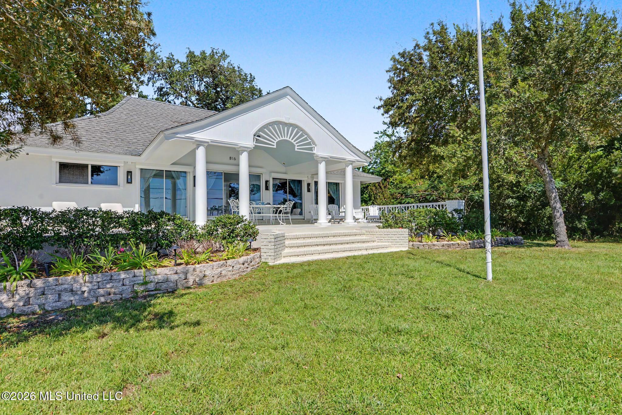 816 S Beach Boulevard Property Photo 2