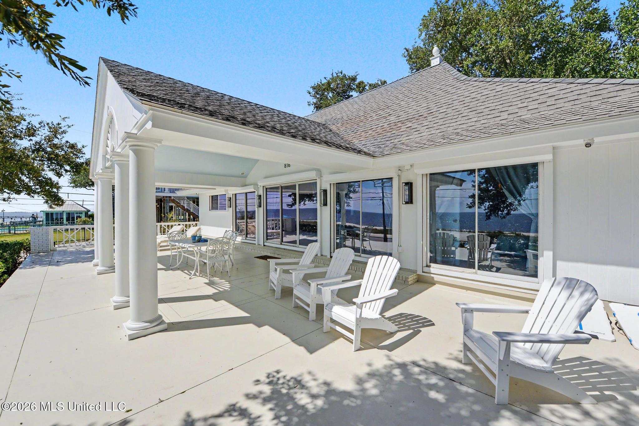 816 S Beach Boulevard Property Photo 5