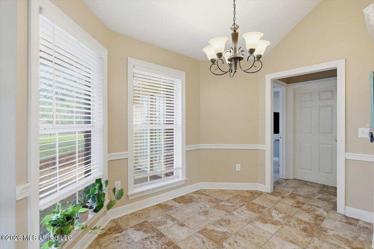 207 Woodgreen Cove Property Photo 10