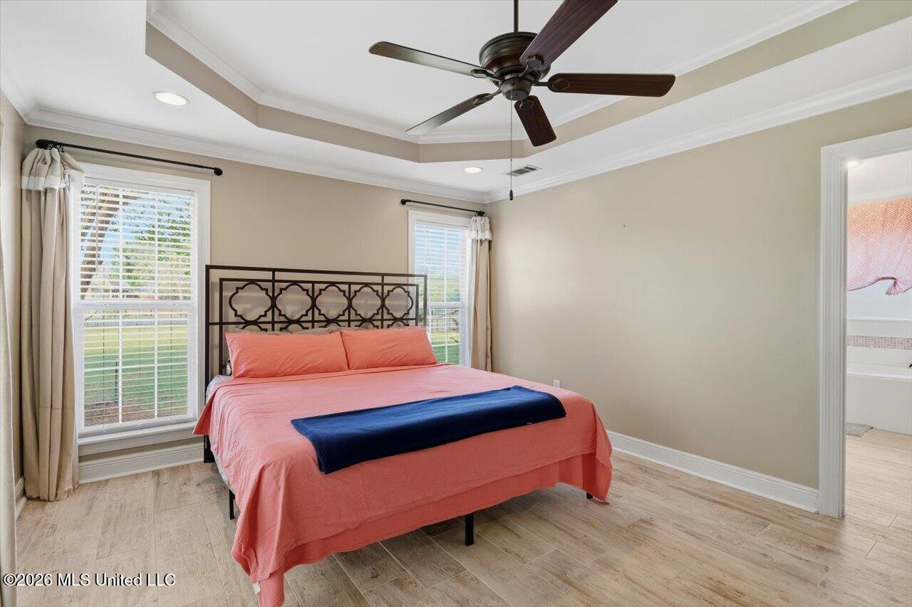 207 Woodgreen Cove Property Photo 12