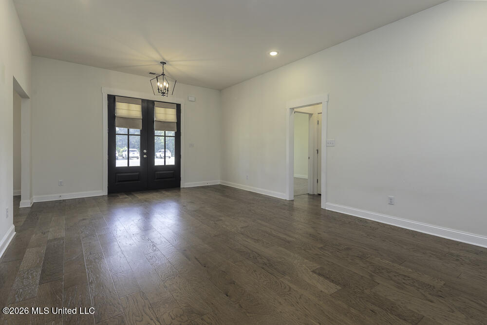 7388 Crosswinds Boulevard Property Photo 5
