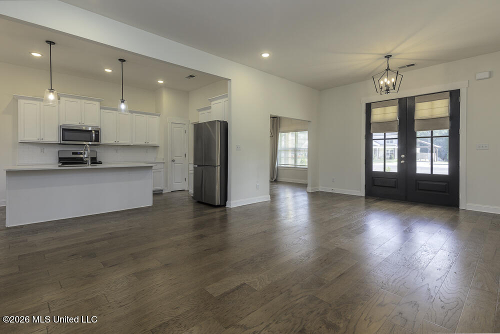 7388 Crosswinds Boulevard Property Photo 6