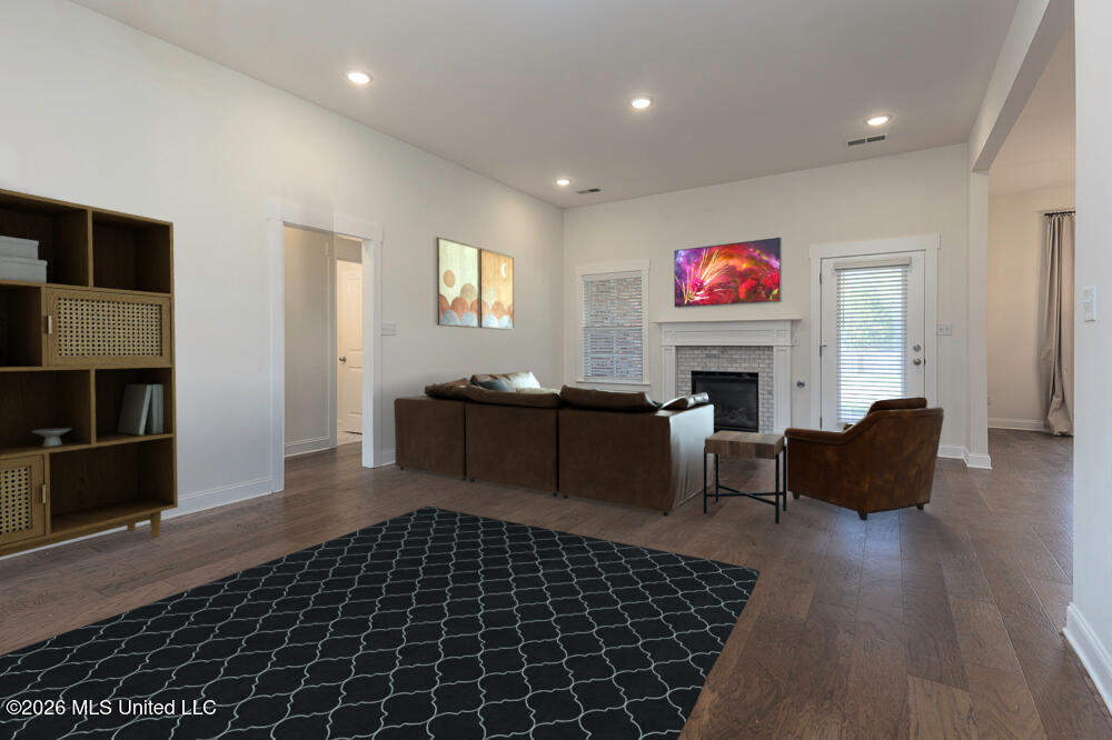 7388 Crosswinds Boulevard Property Photo 11