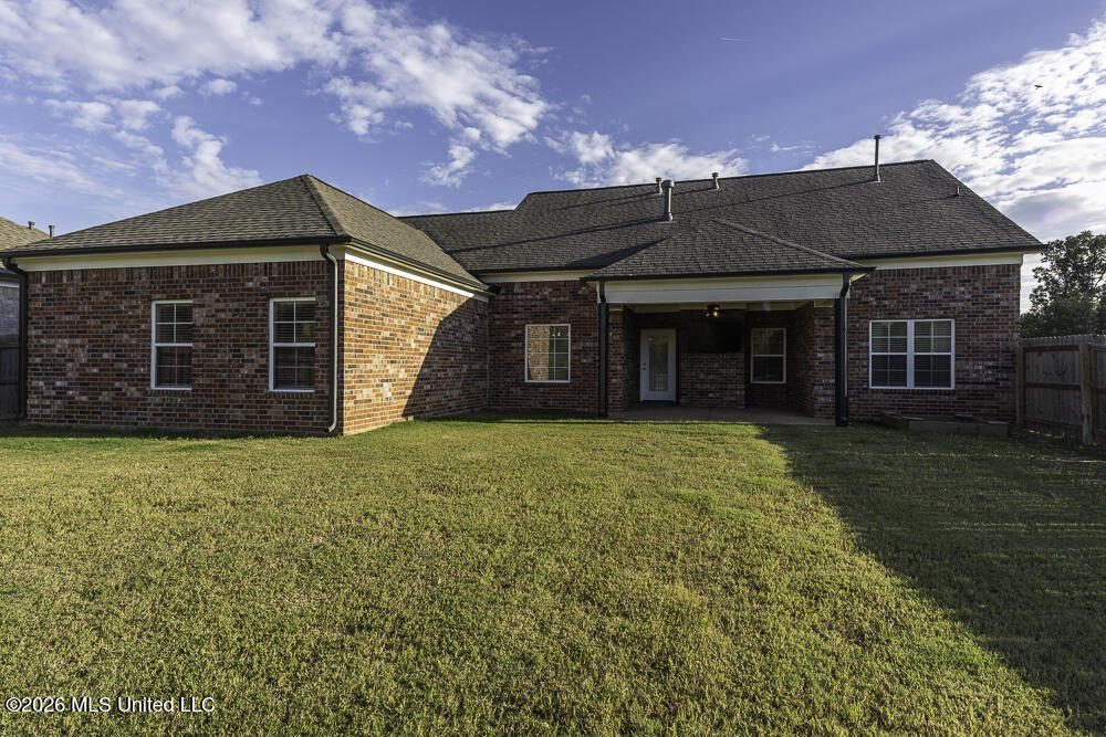 7388 Crosswinds Boulevard Property Photo 33