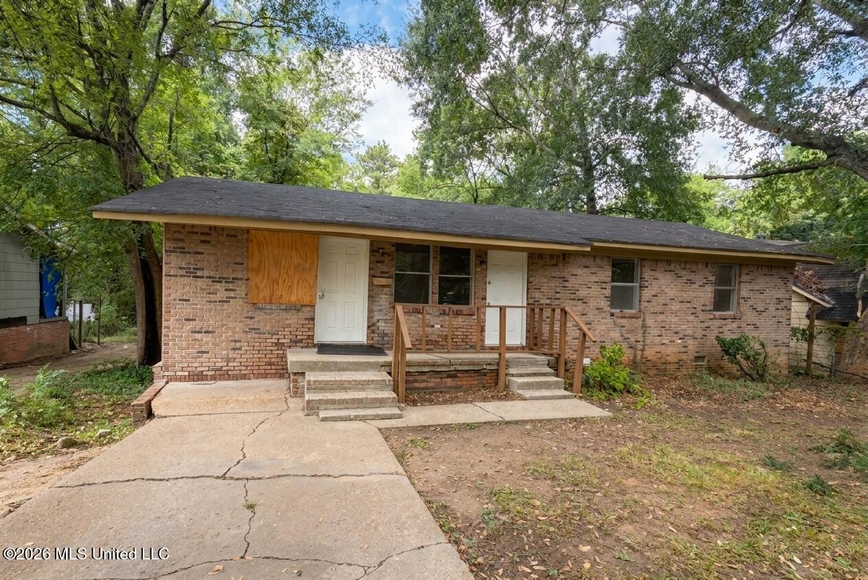 2716 Rutledge Avenue Property Photo 1